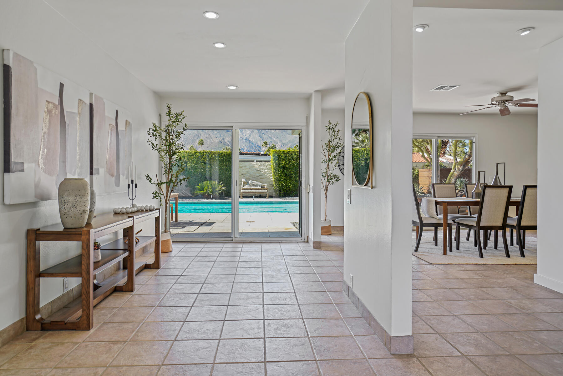 407 N Orchid Tree LN