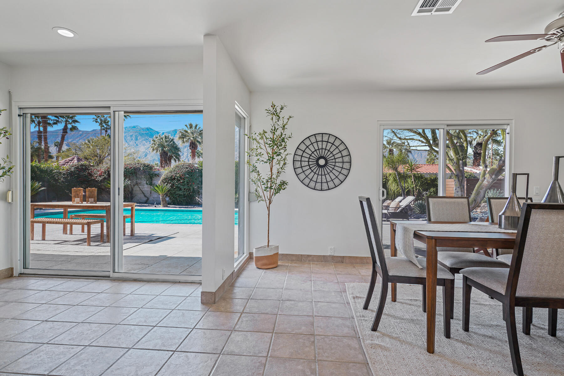 407 N Orchid Tree LN