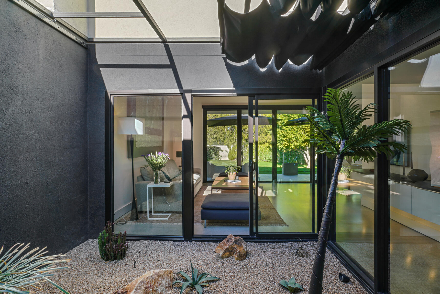 1930 Grand Bahama DR