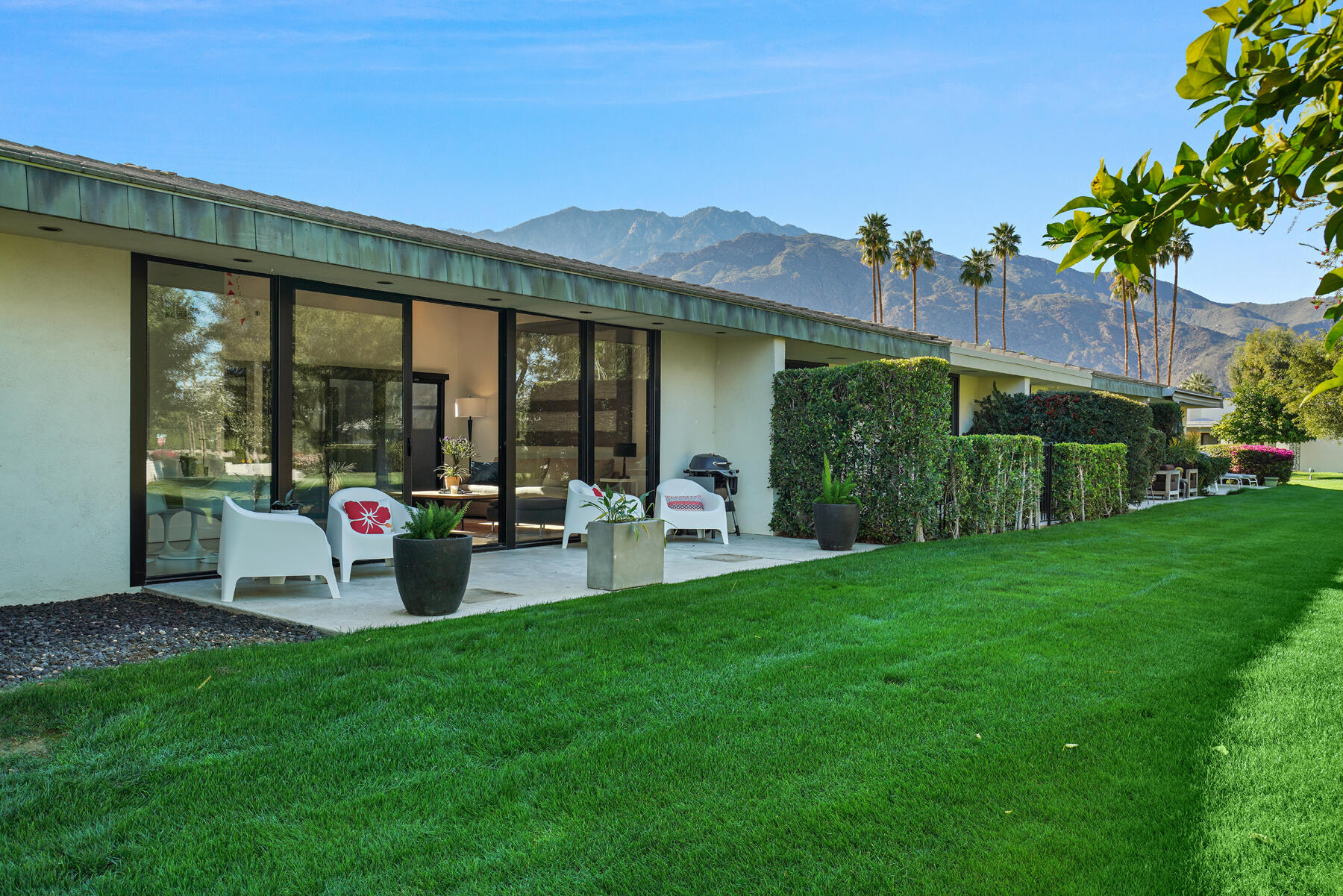 1930 Grand Bahama DR