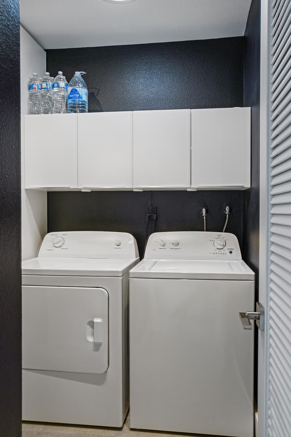 1930 Grand Bahama DR