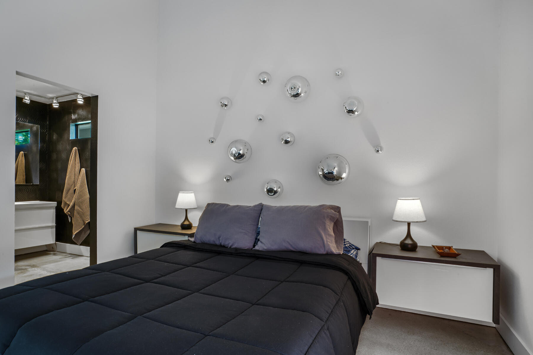 1930 Grand Bahama DR