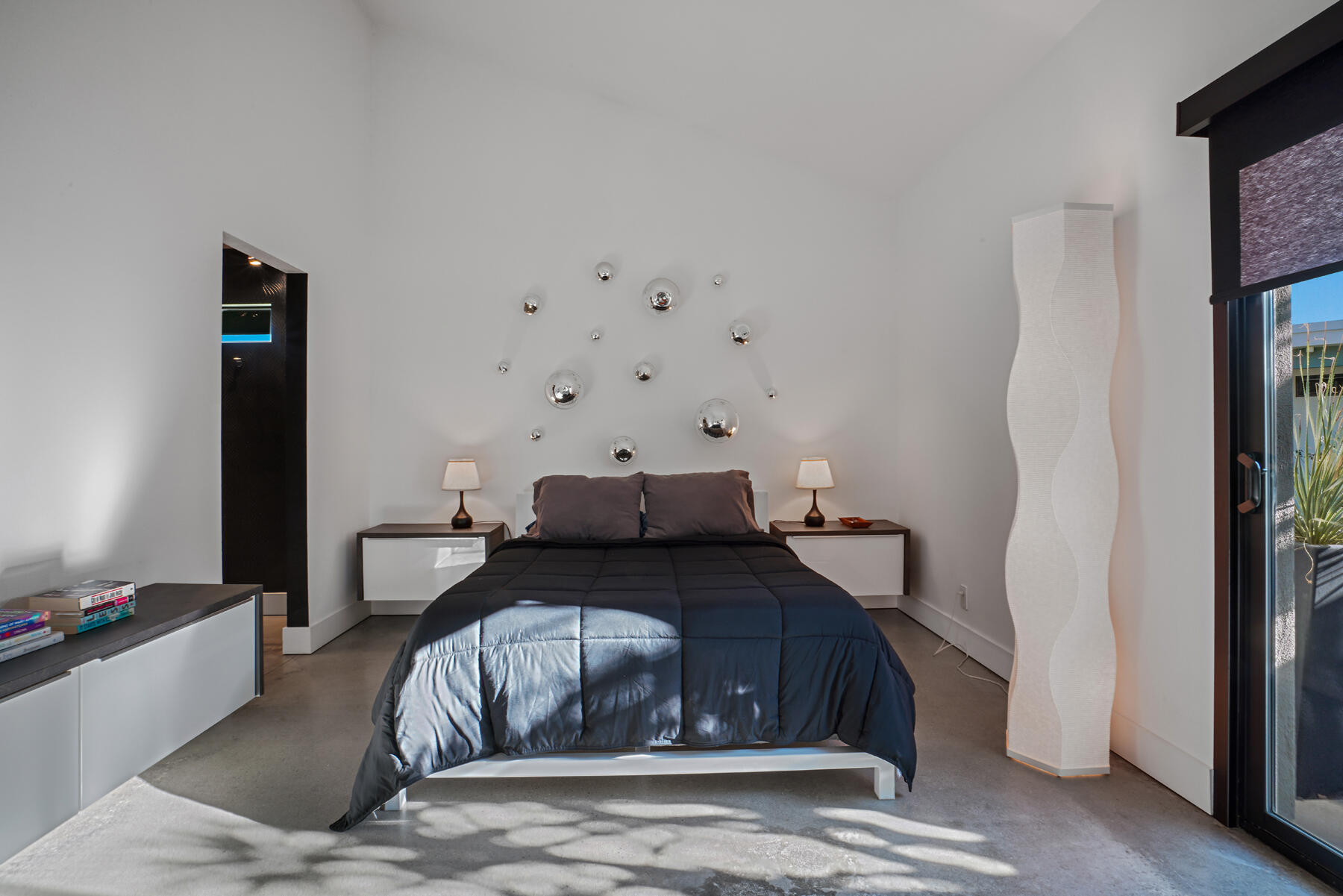 1930 Grand Bahama DR