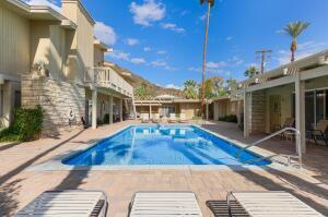 290 S San Jacinto DR Unit: 9