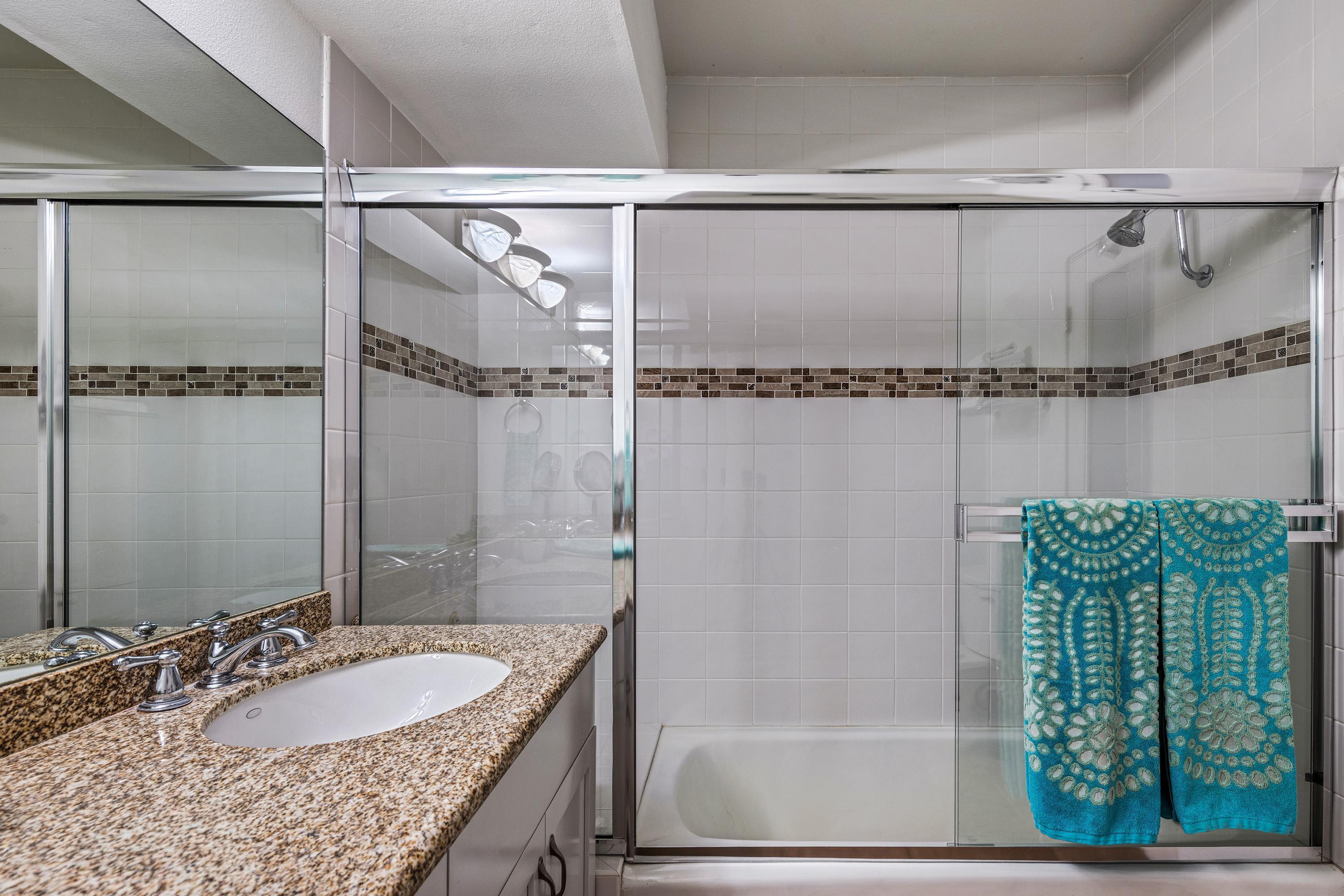 500 W Arenas RD Unit: 4