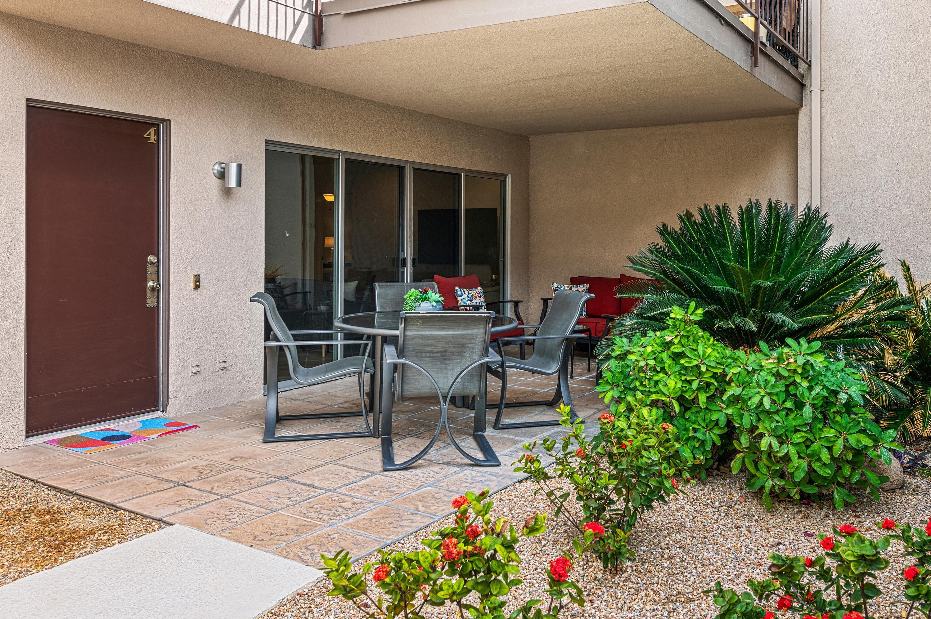 500 W Arenas RD Unit: 4