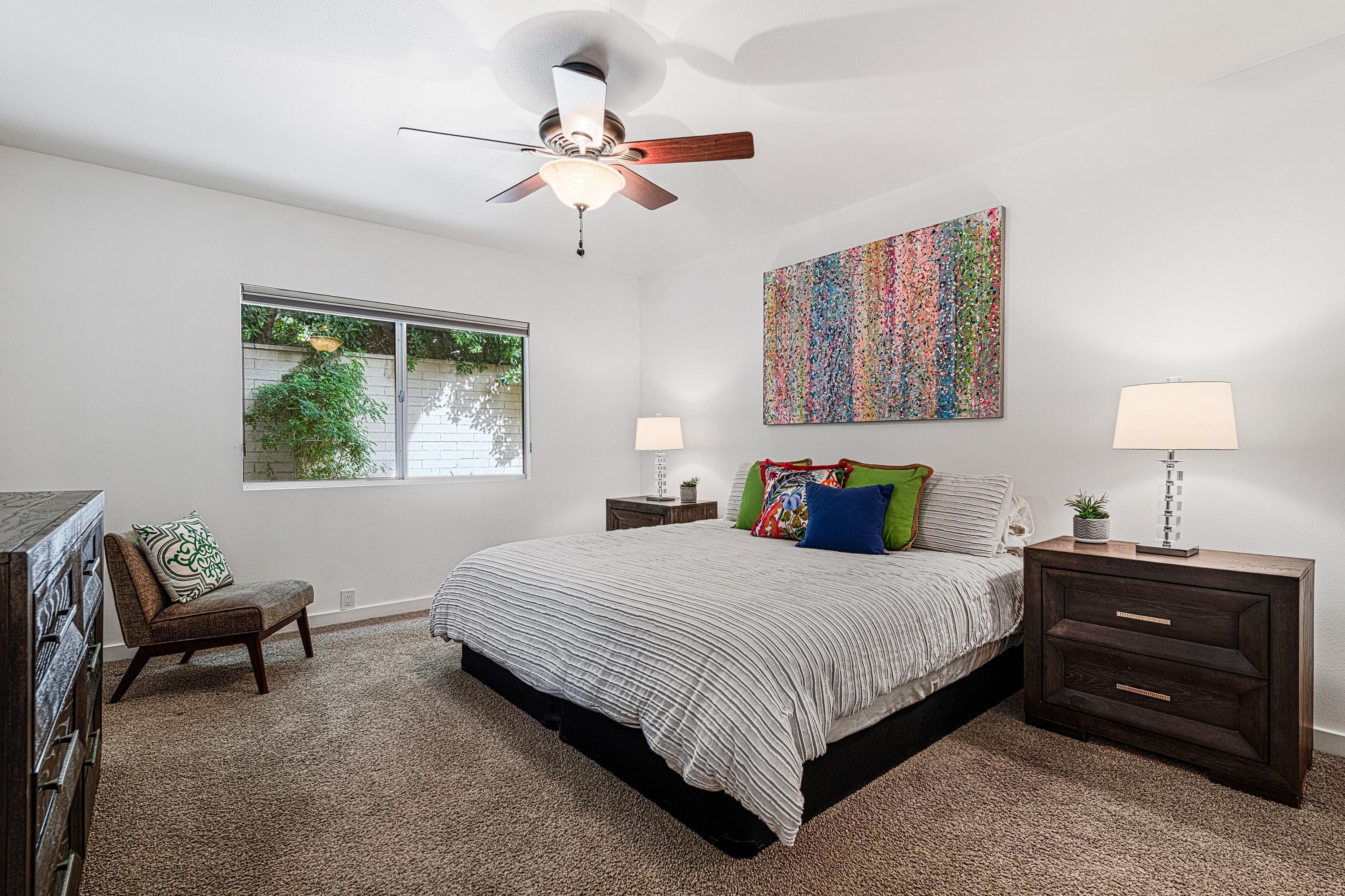 500 W Arenas RD Unit: 4