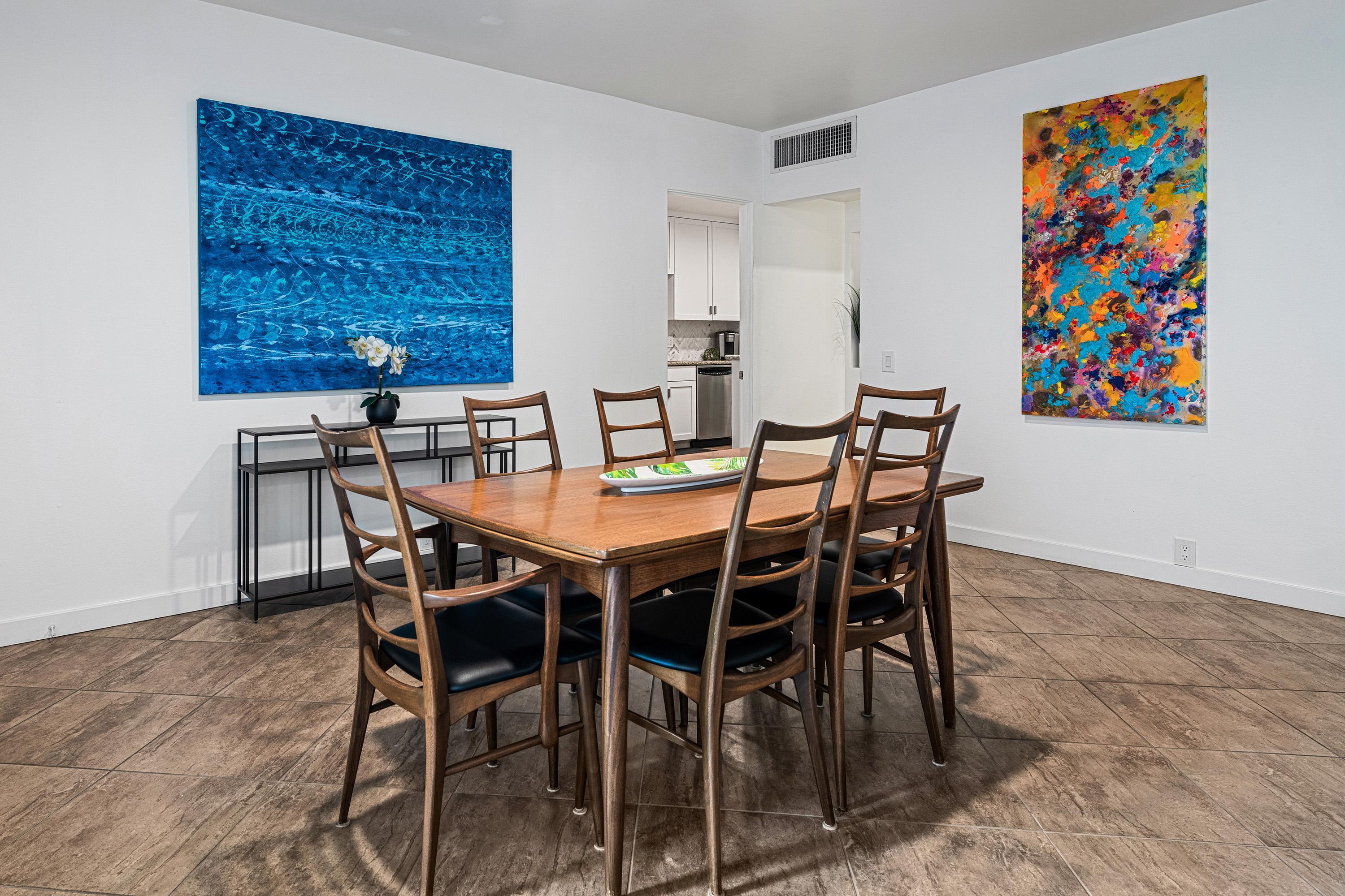 500 W Arenas RD Unit: 4
