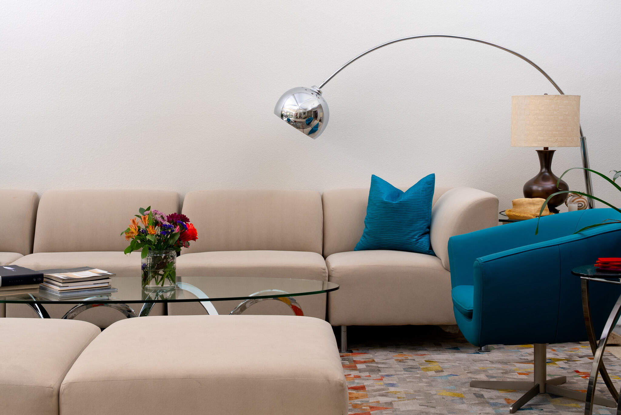 1511 E Twin Palms DR