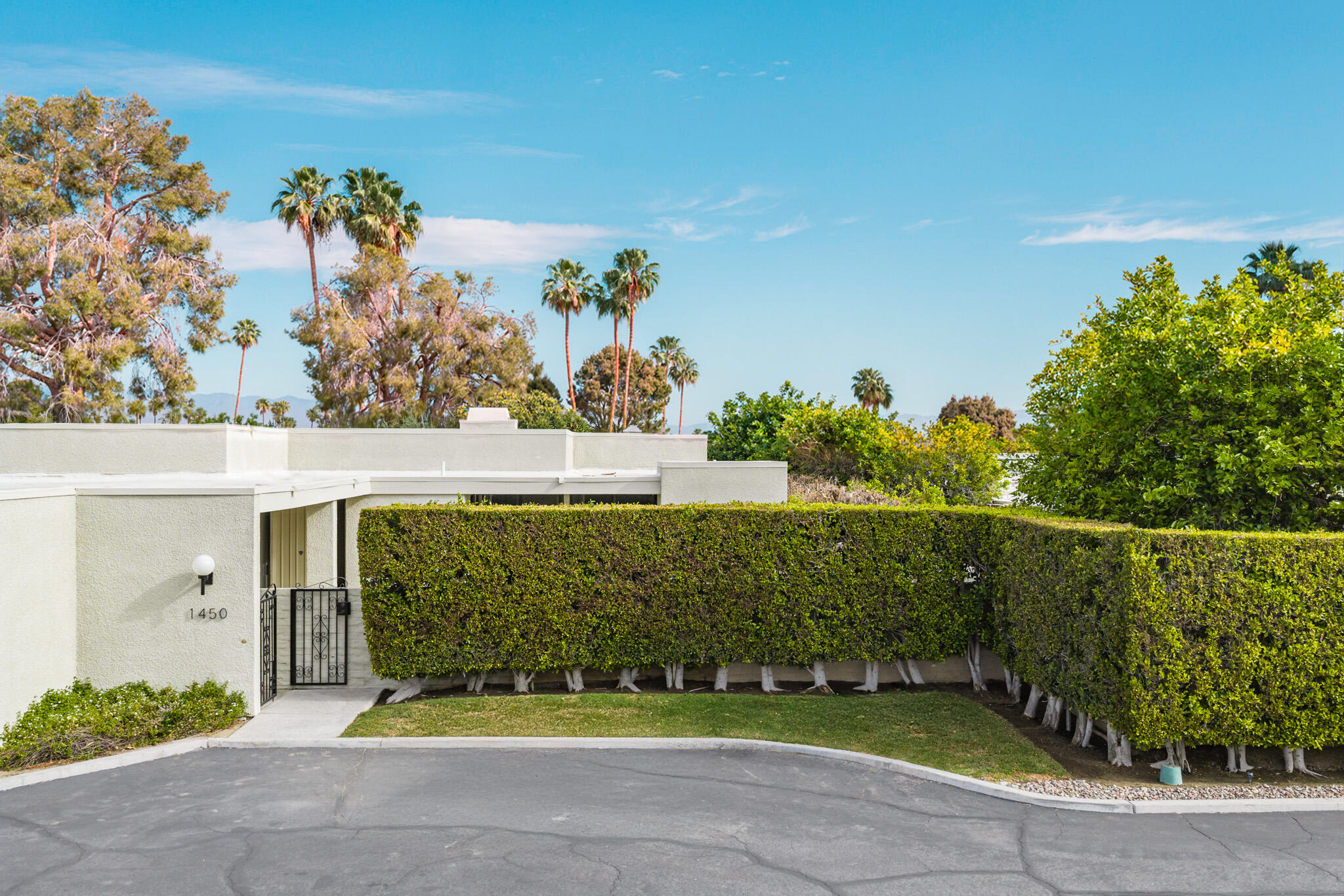 1450 Via Isla