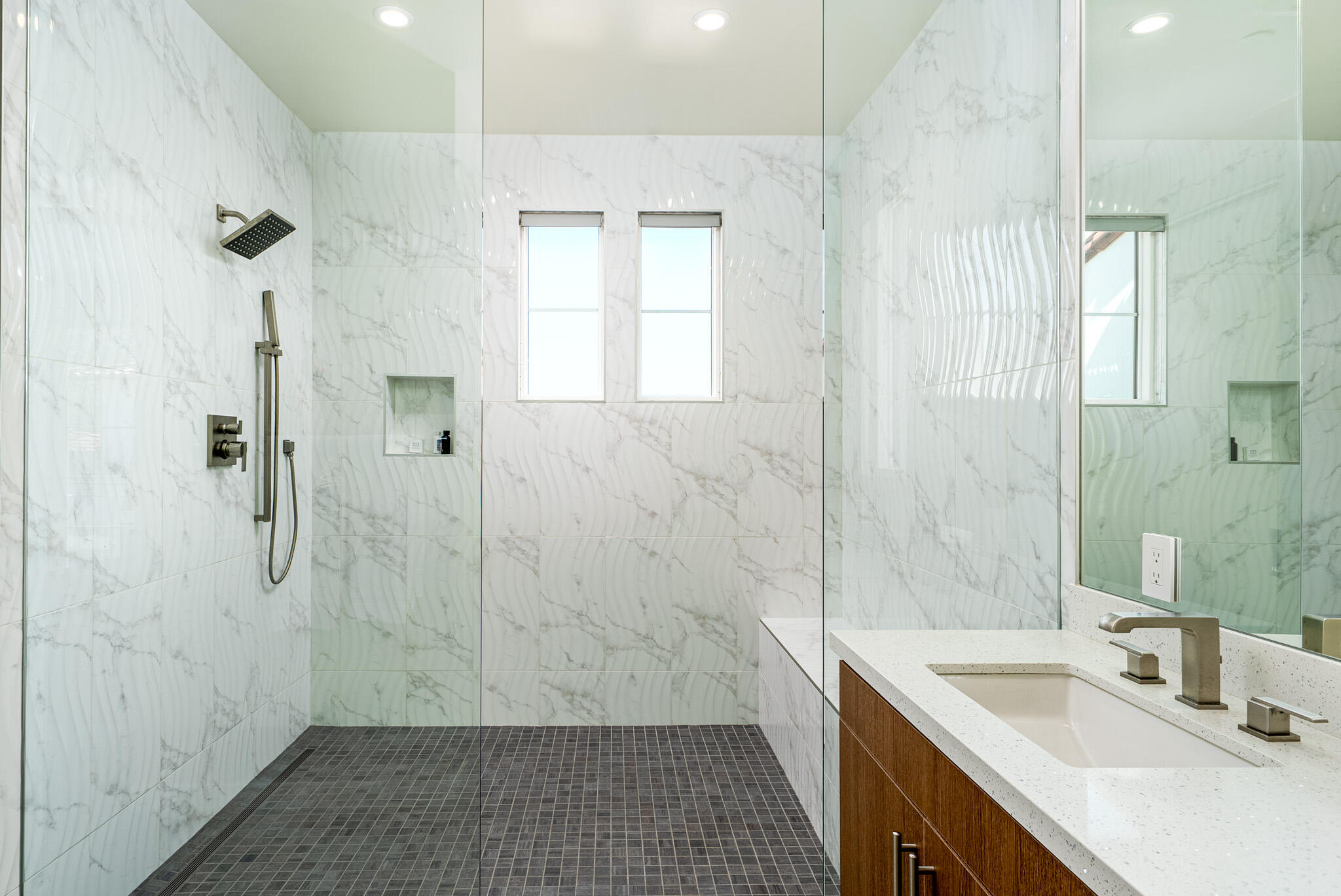 233 Calle La Soledad