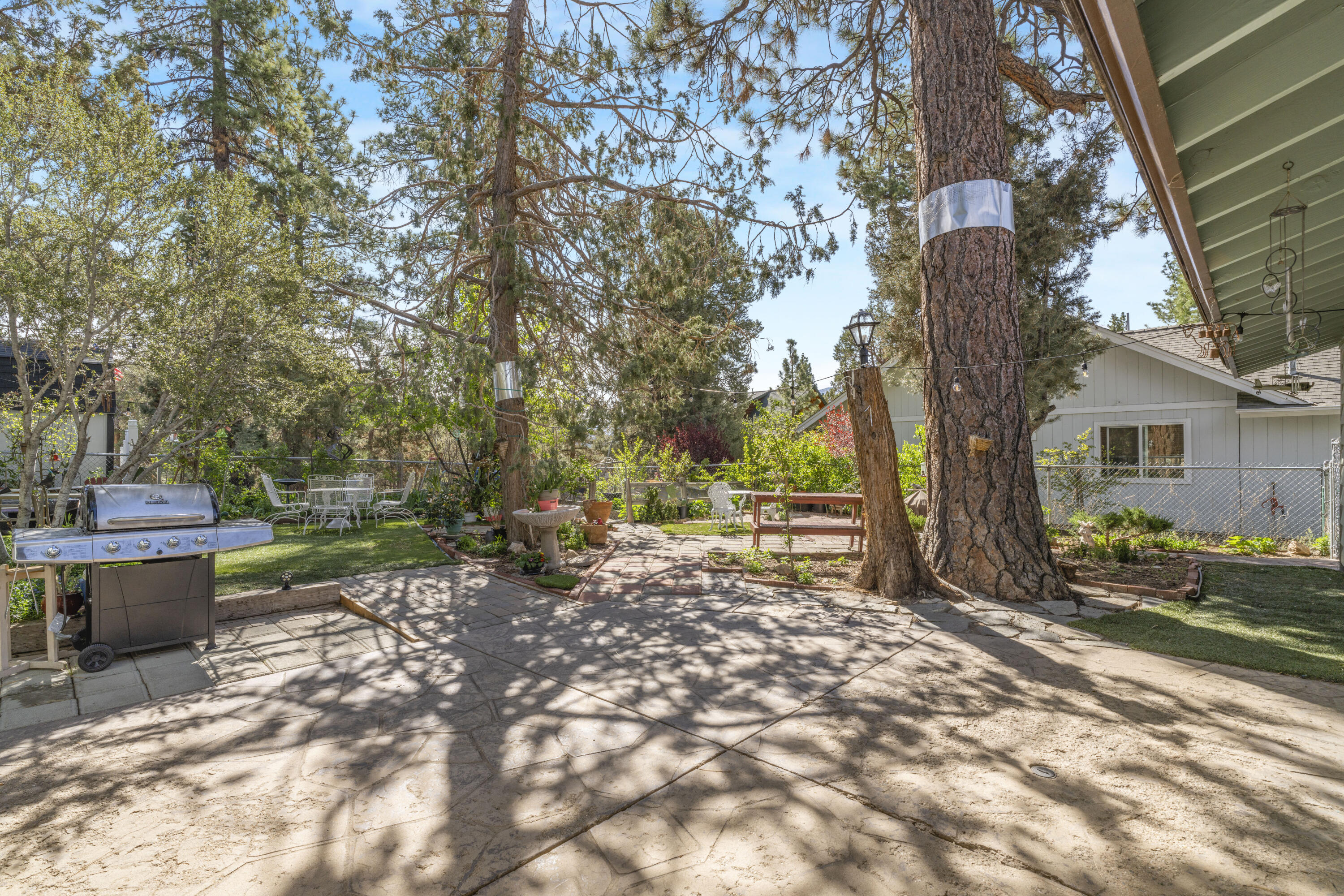 1018 Feather Mountain DR