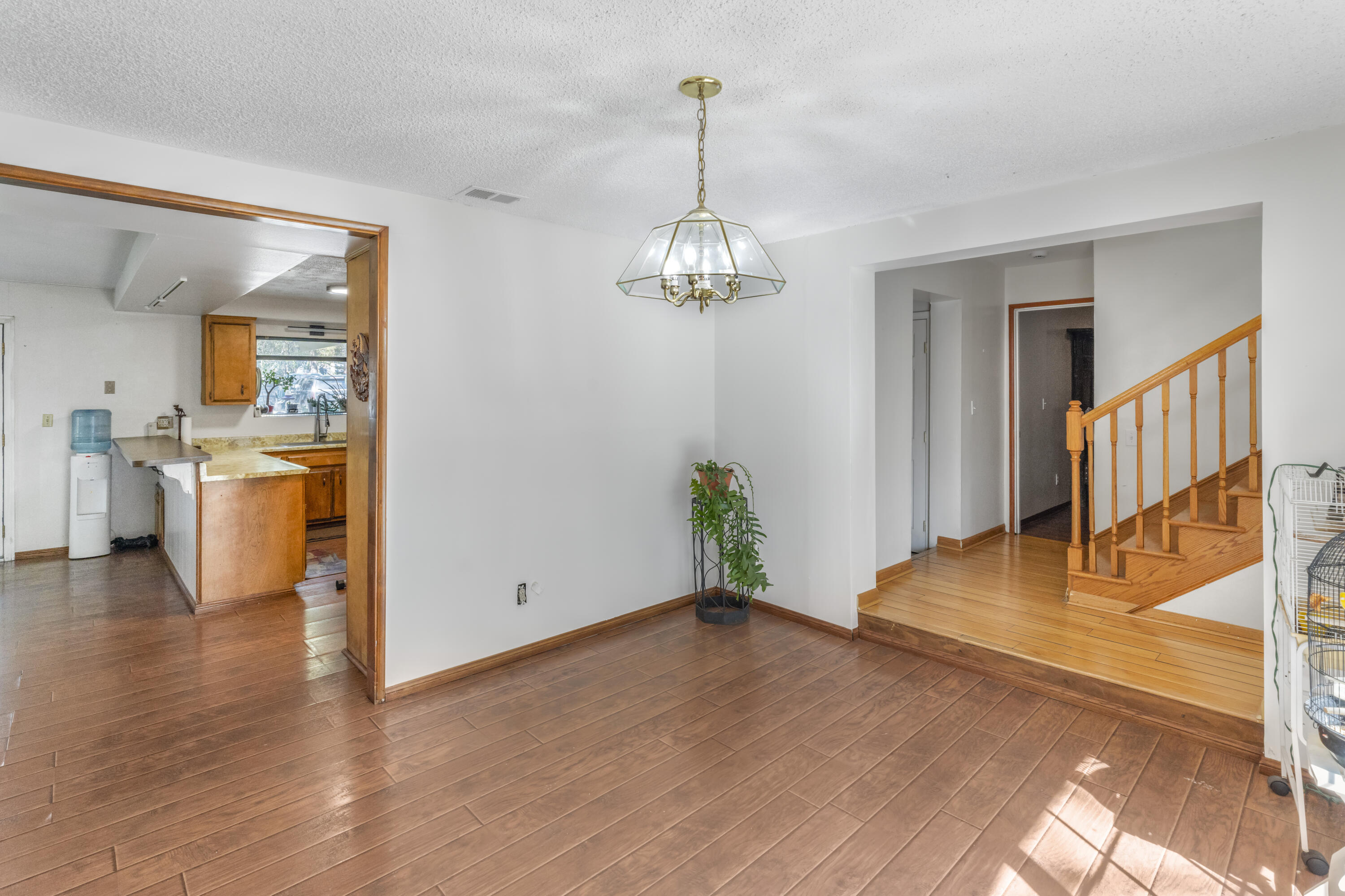 1018 Feather Mountain DR