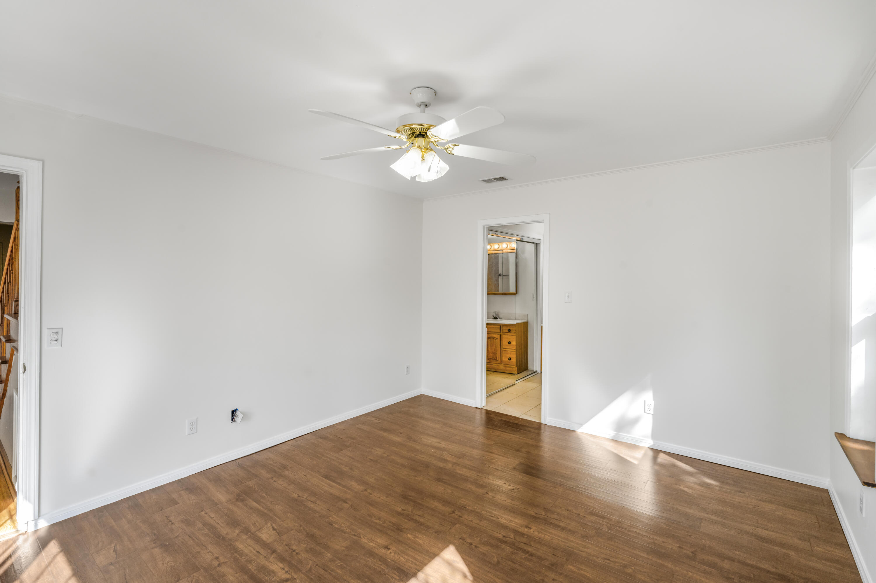 1018 Feather Mountain DR