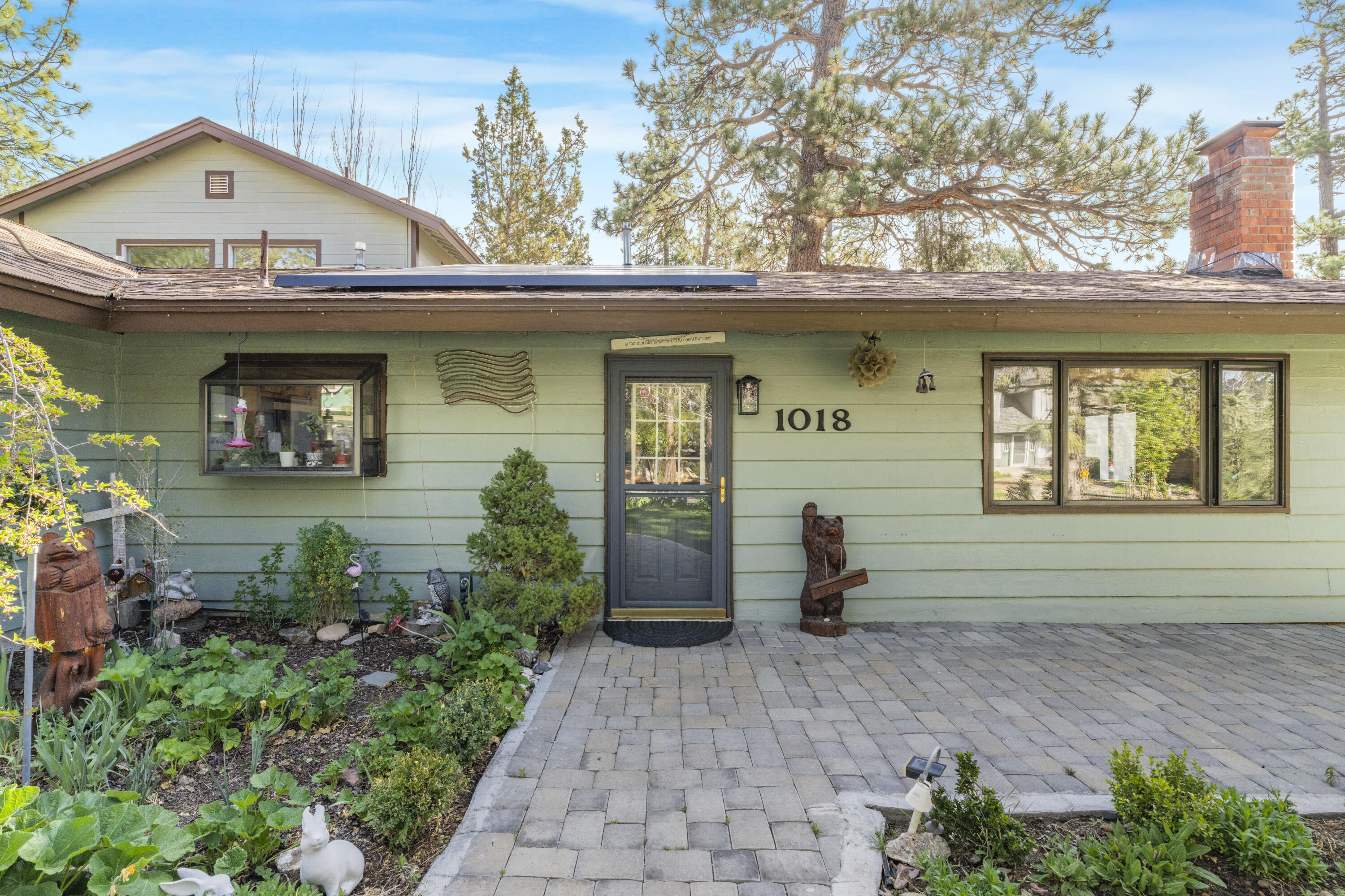 1018 Feather Mountain DR