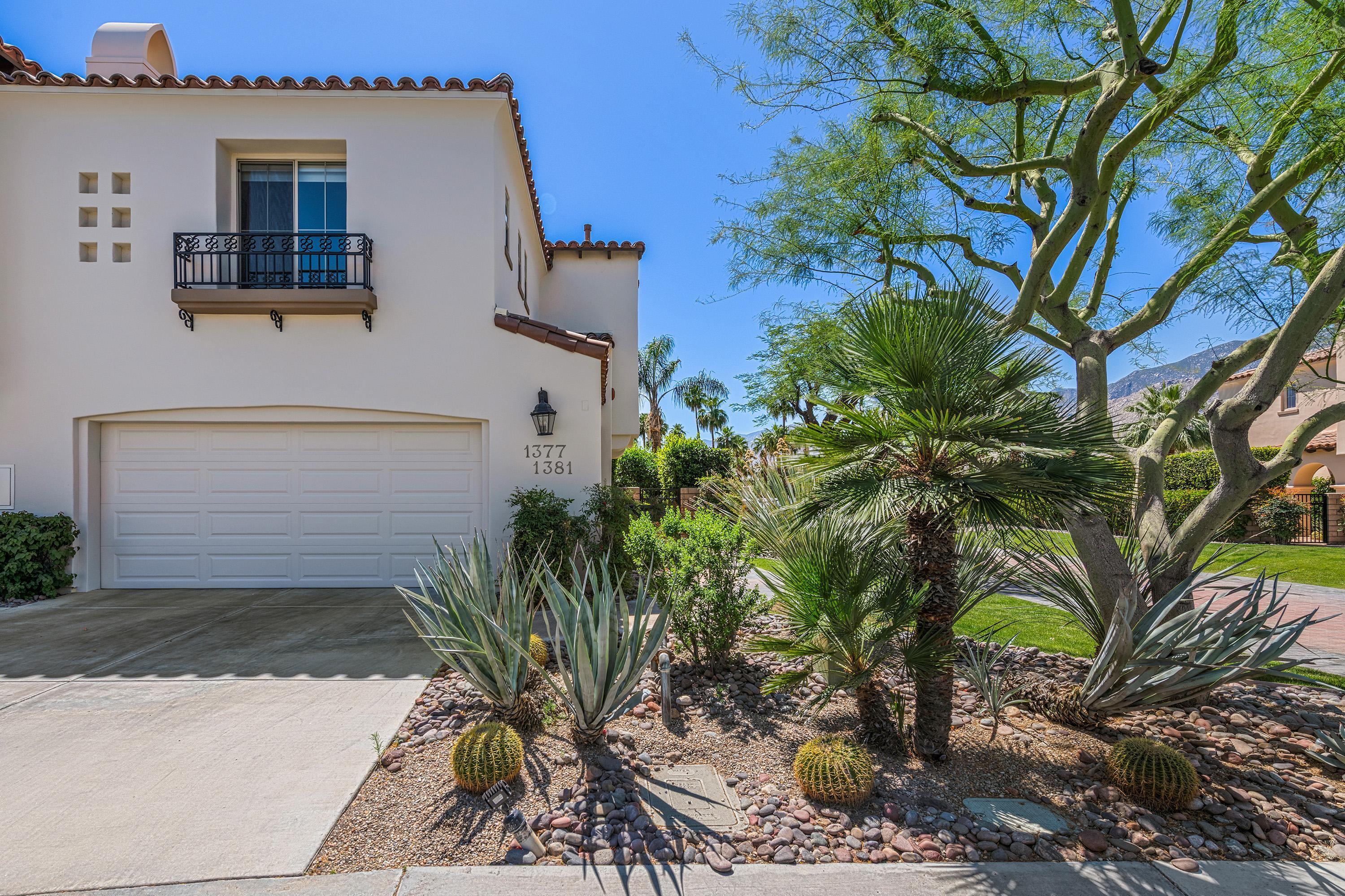 1377 Yermo DR