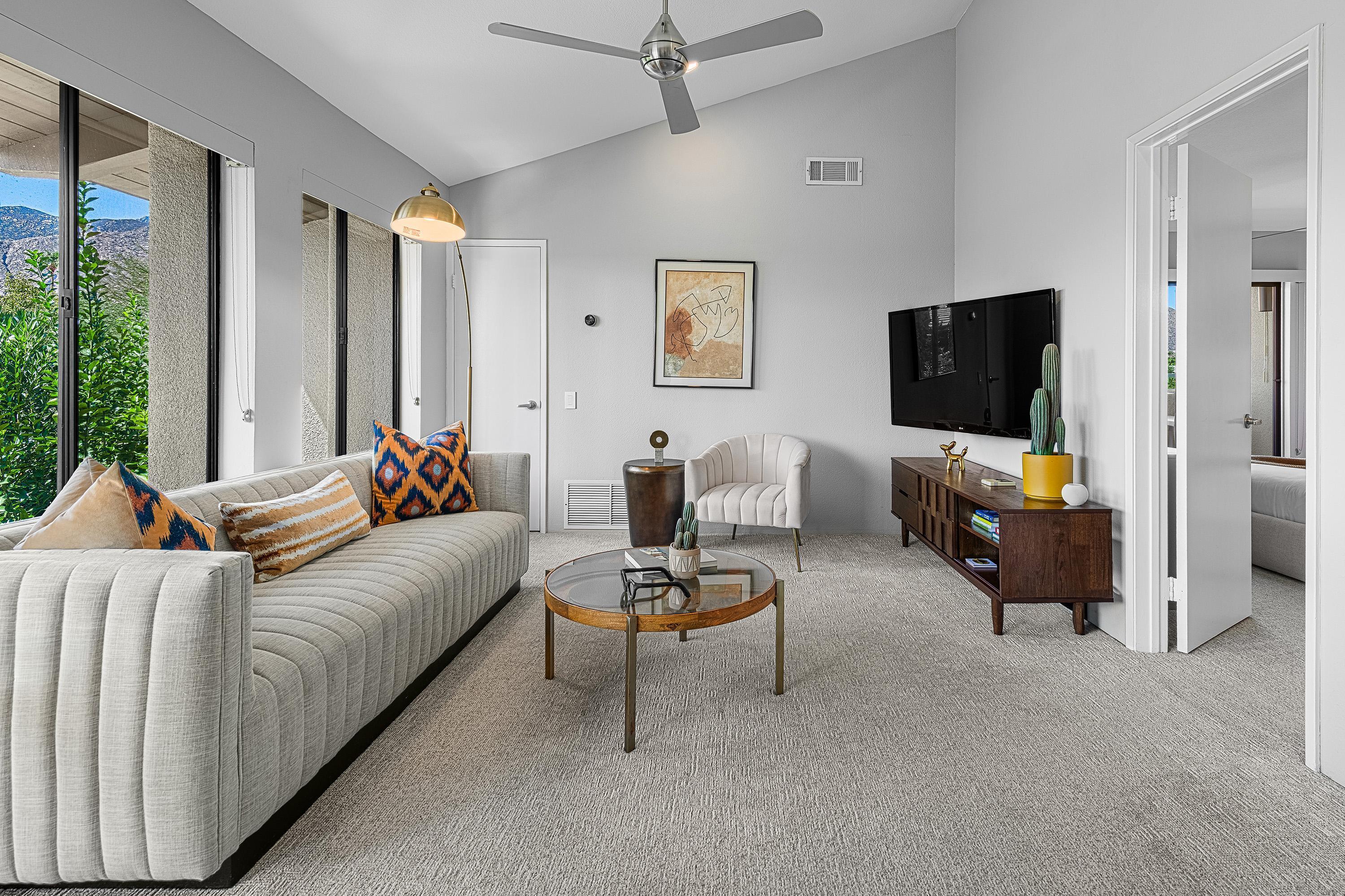 353 N Hermosa DR Unit: 9c2