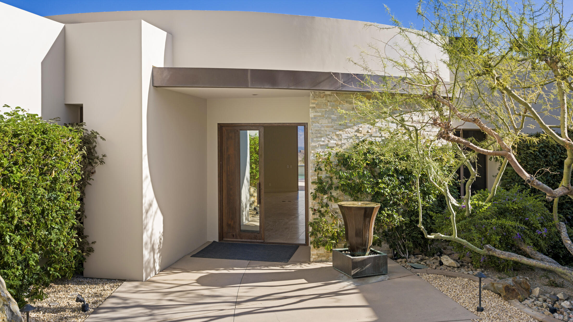 30 Hillcrest DR