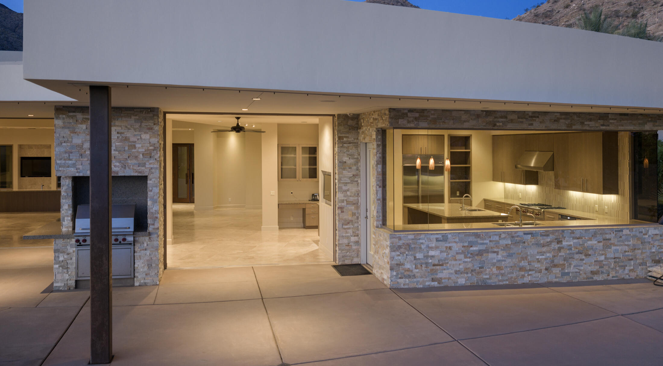30 Hillcrest DR