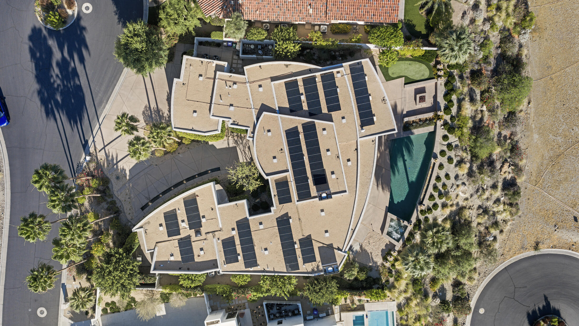 30 Hillcrest DR