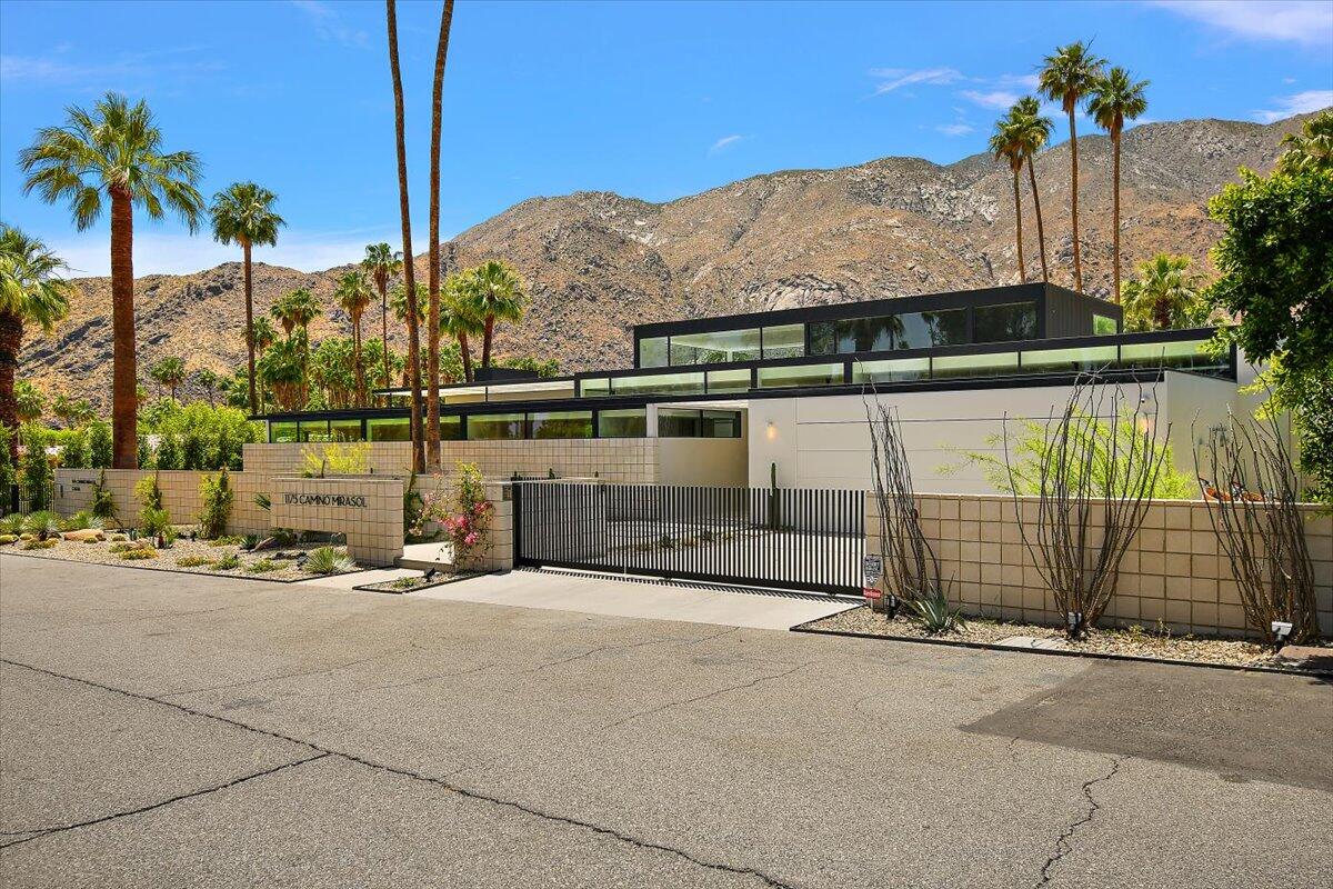 1175 Camino Mirasol