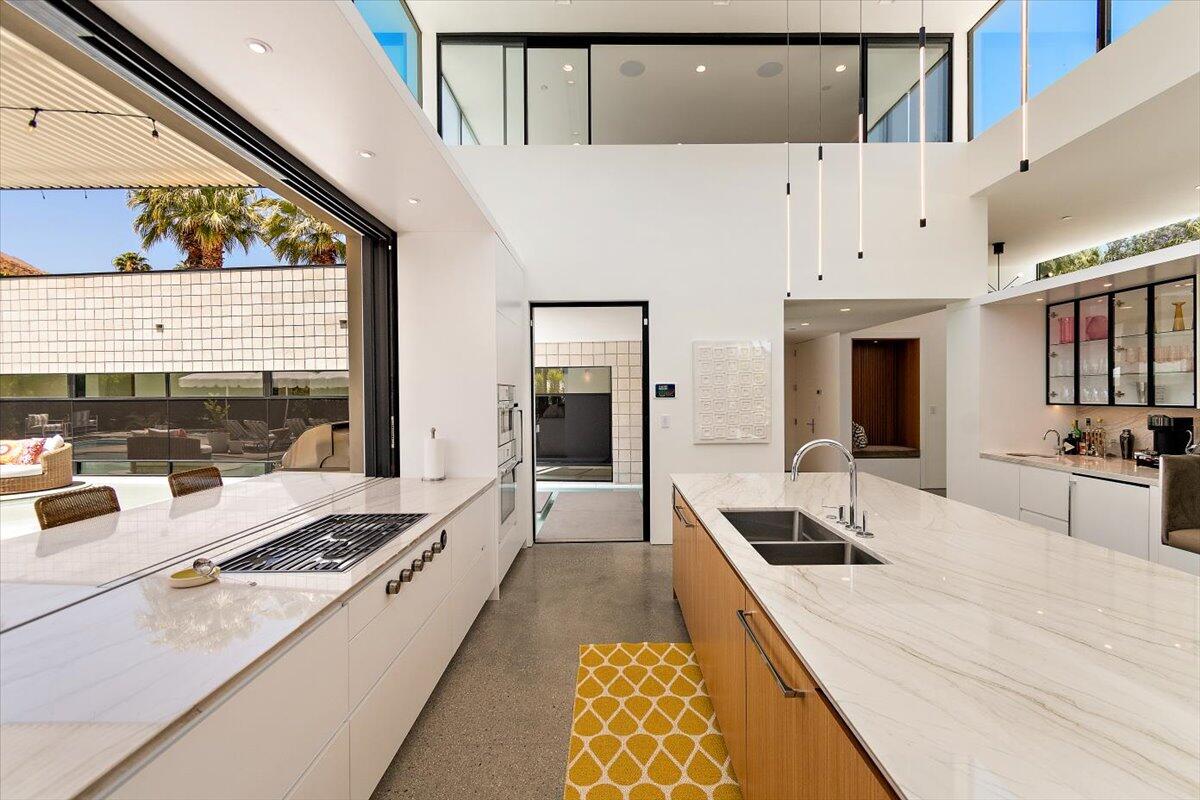1175 Camino Mirasol