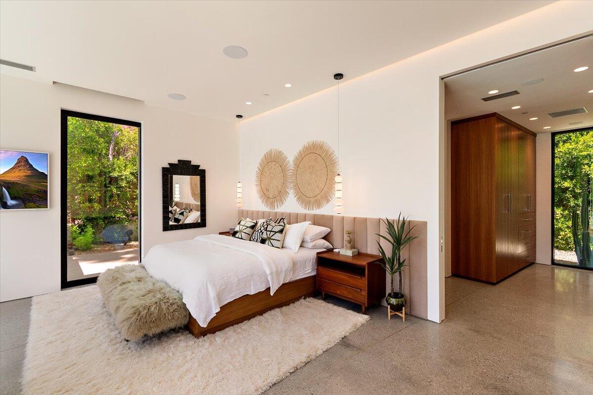 1175 Camino Mirasol