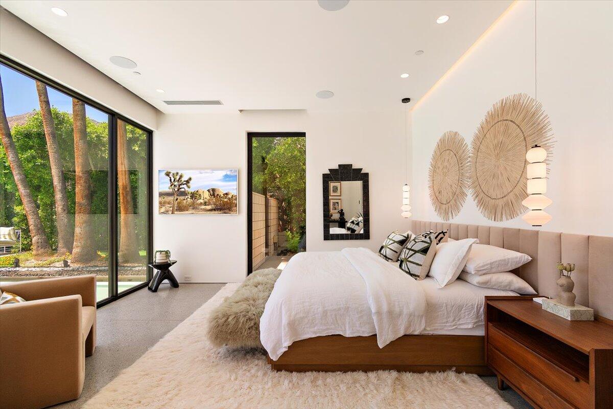 1175 Camino Mirasol