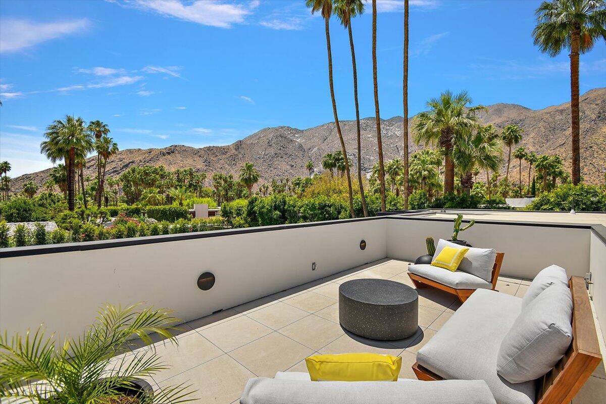 1175 Camino Mirasol