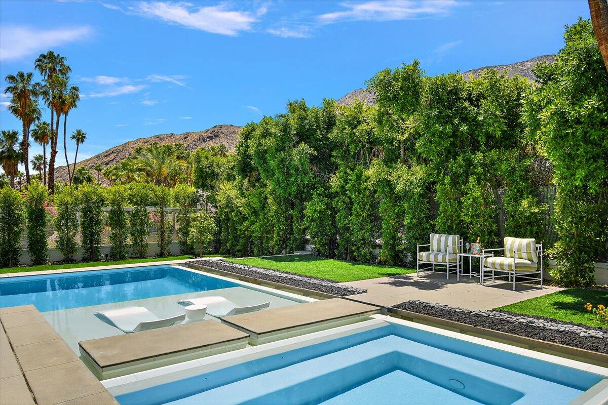 1175 Camino Mirasol