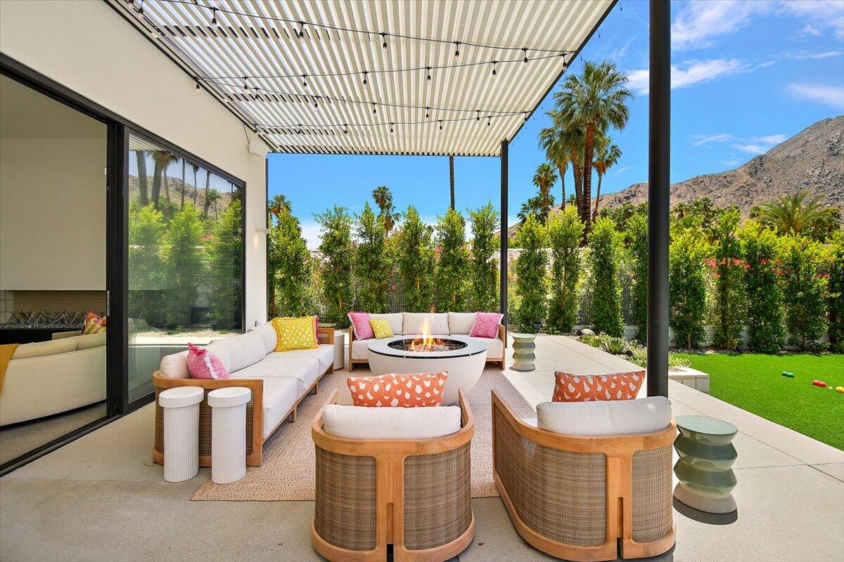 1175 Camino Mirasol