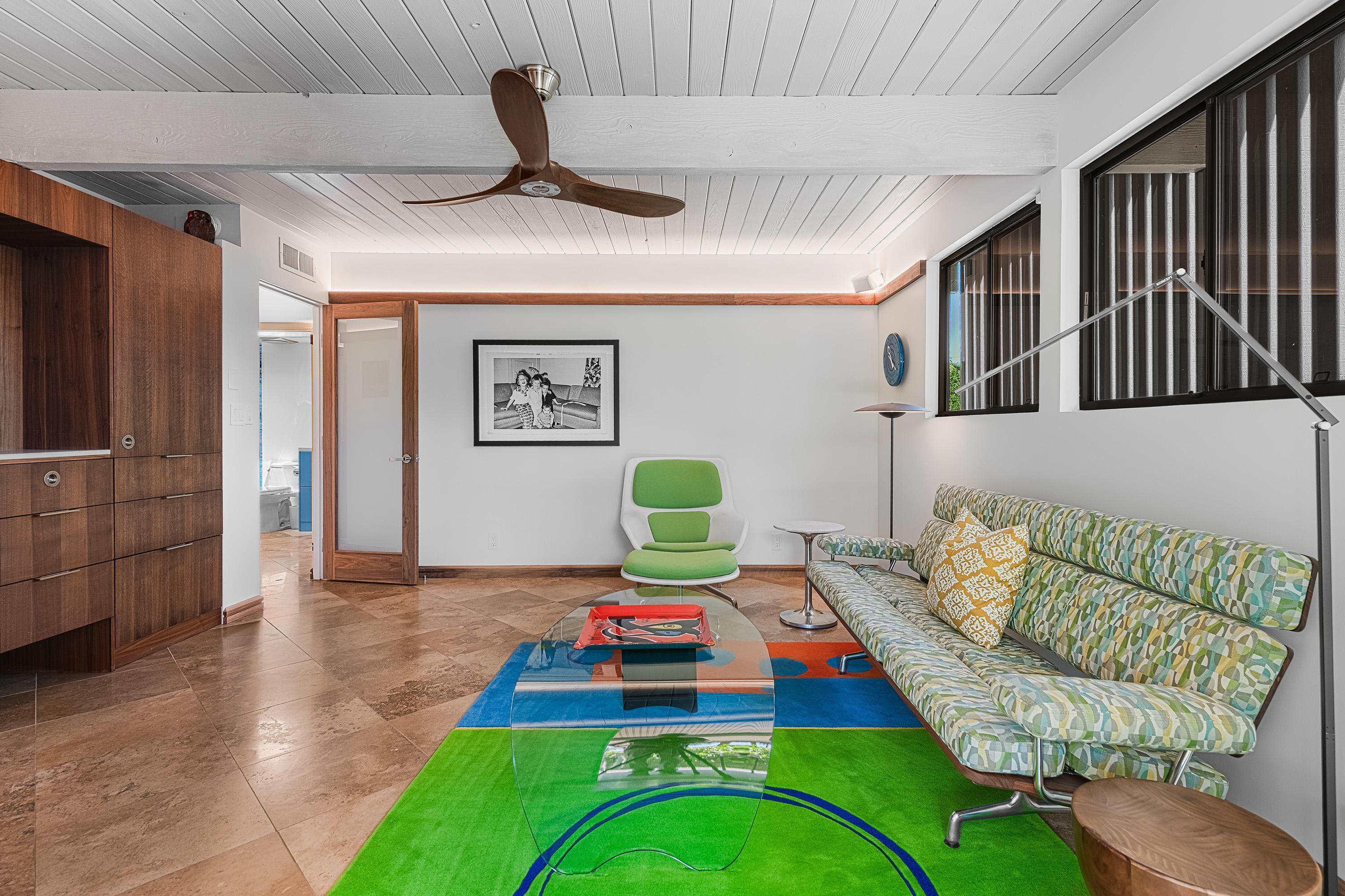 803 N Via Monte VISTA
