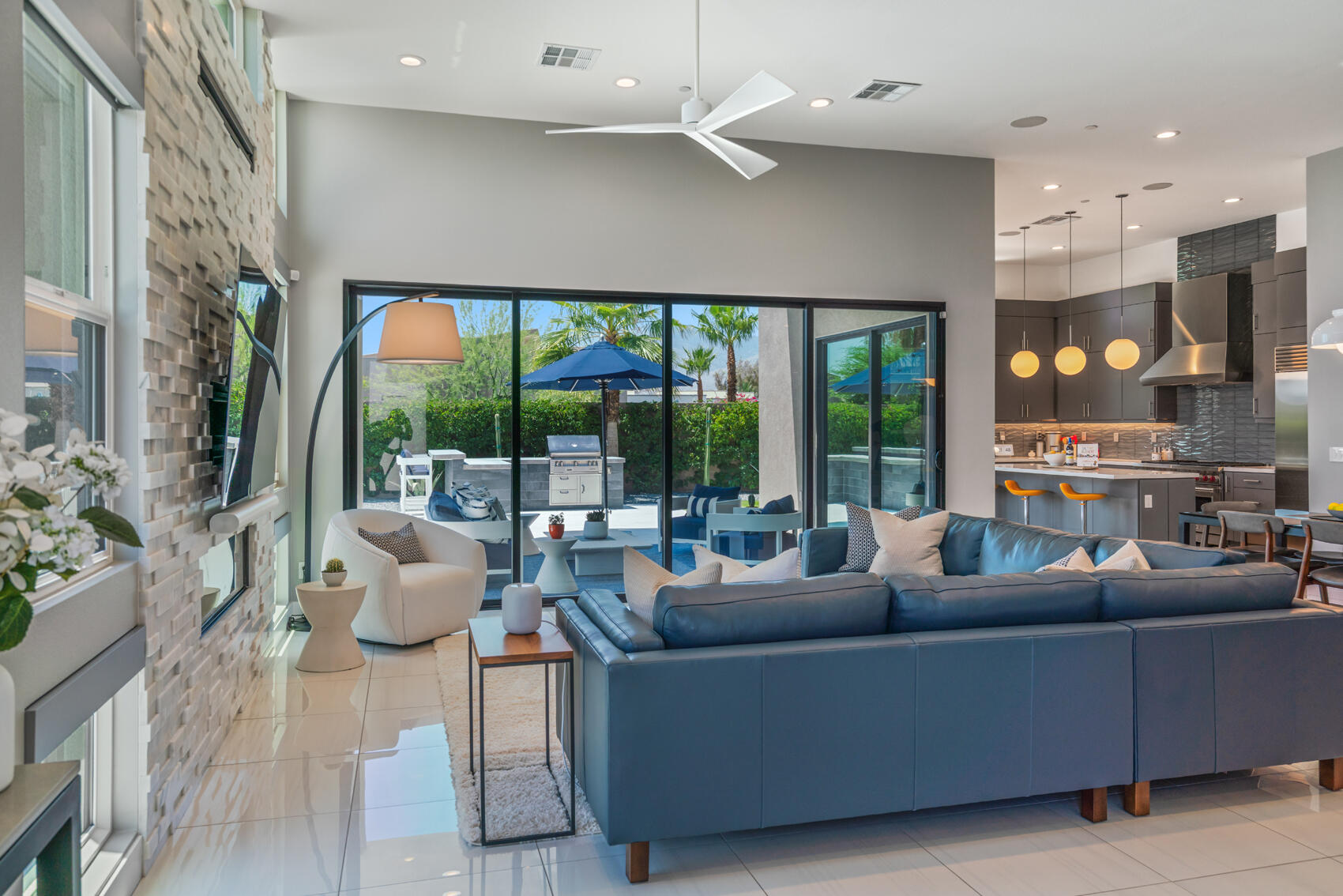 4512 Alcala WAY