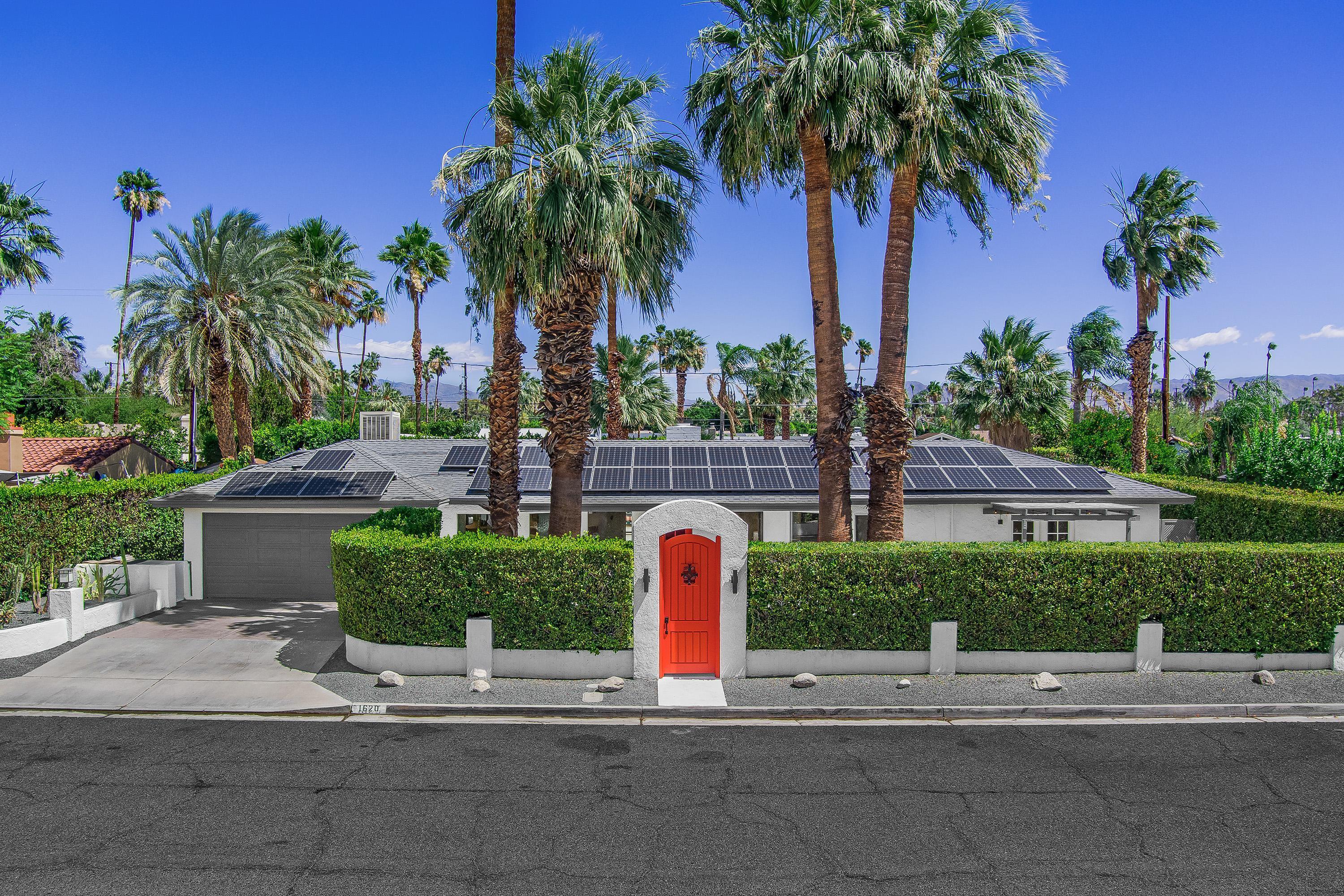 1620 E El Alameda