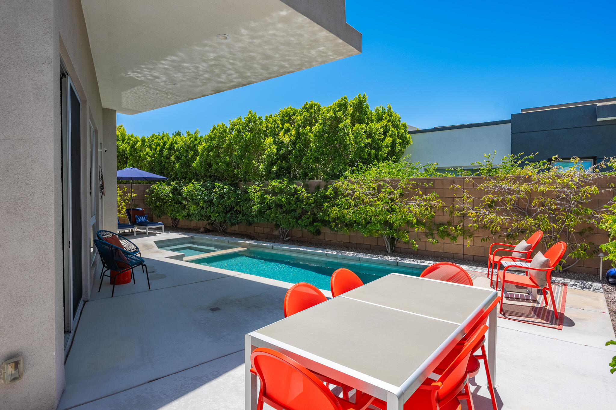 4270 Amber LN