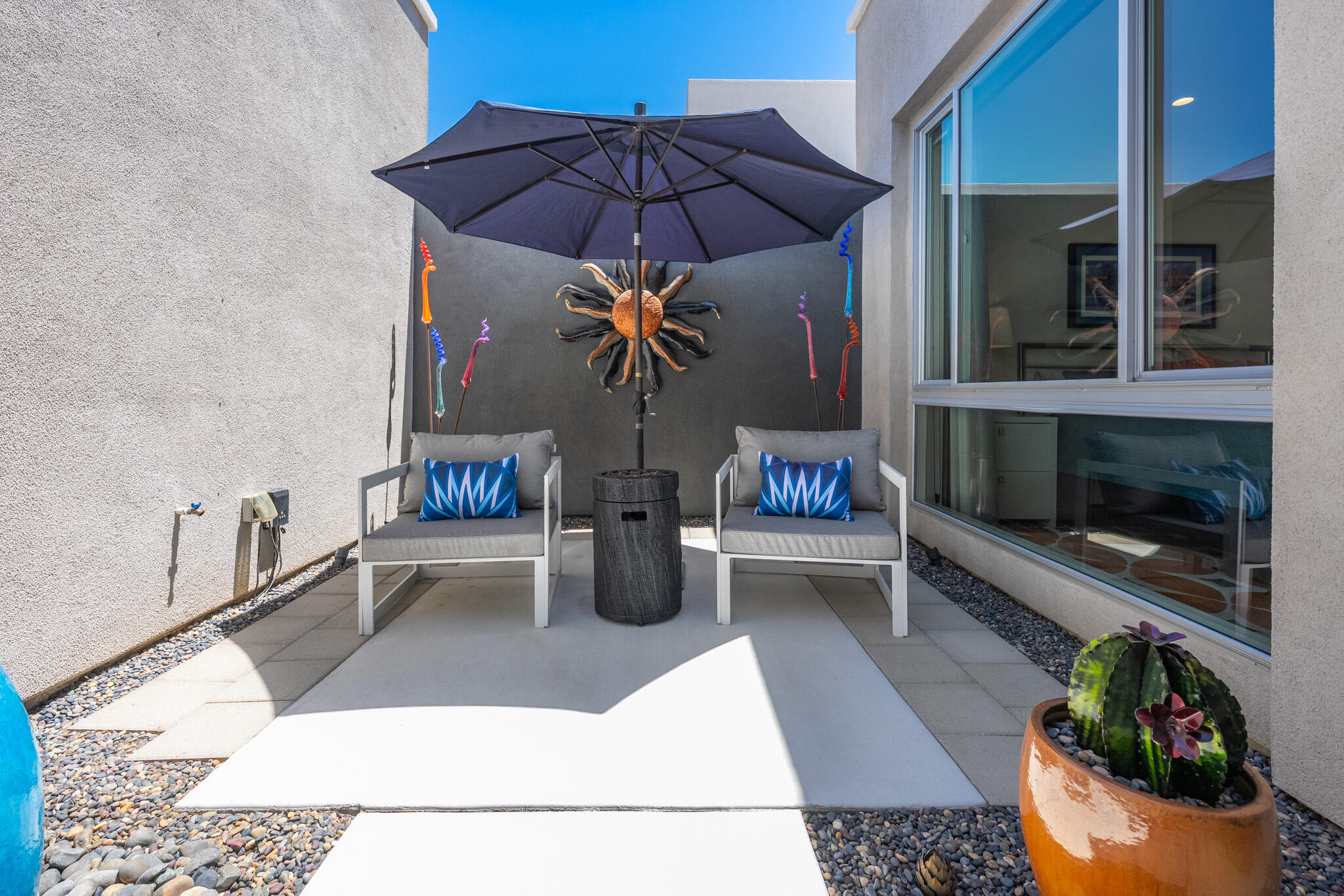4270 Amber LN