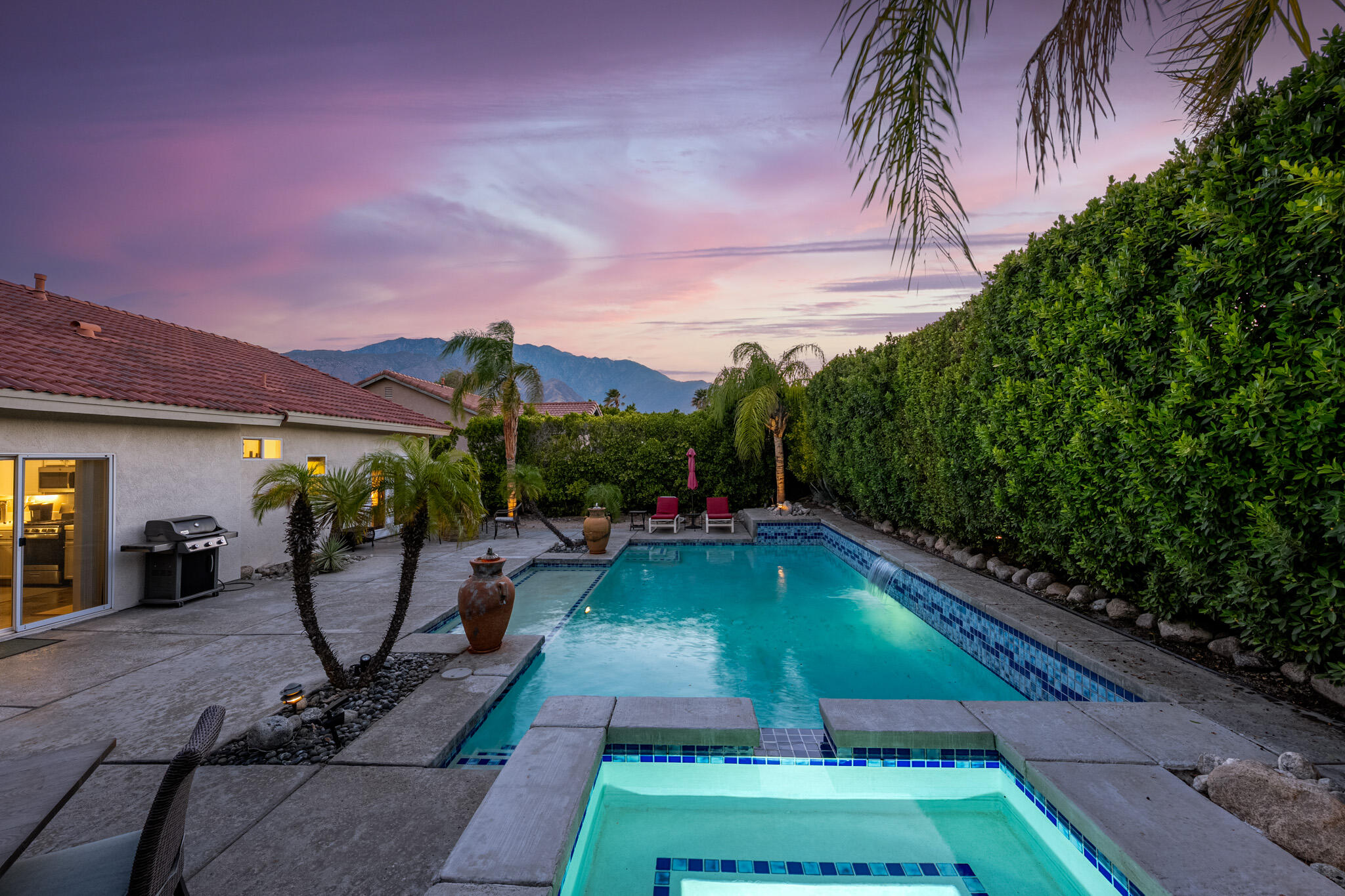 1598 Amelia WAY