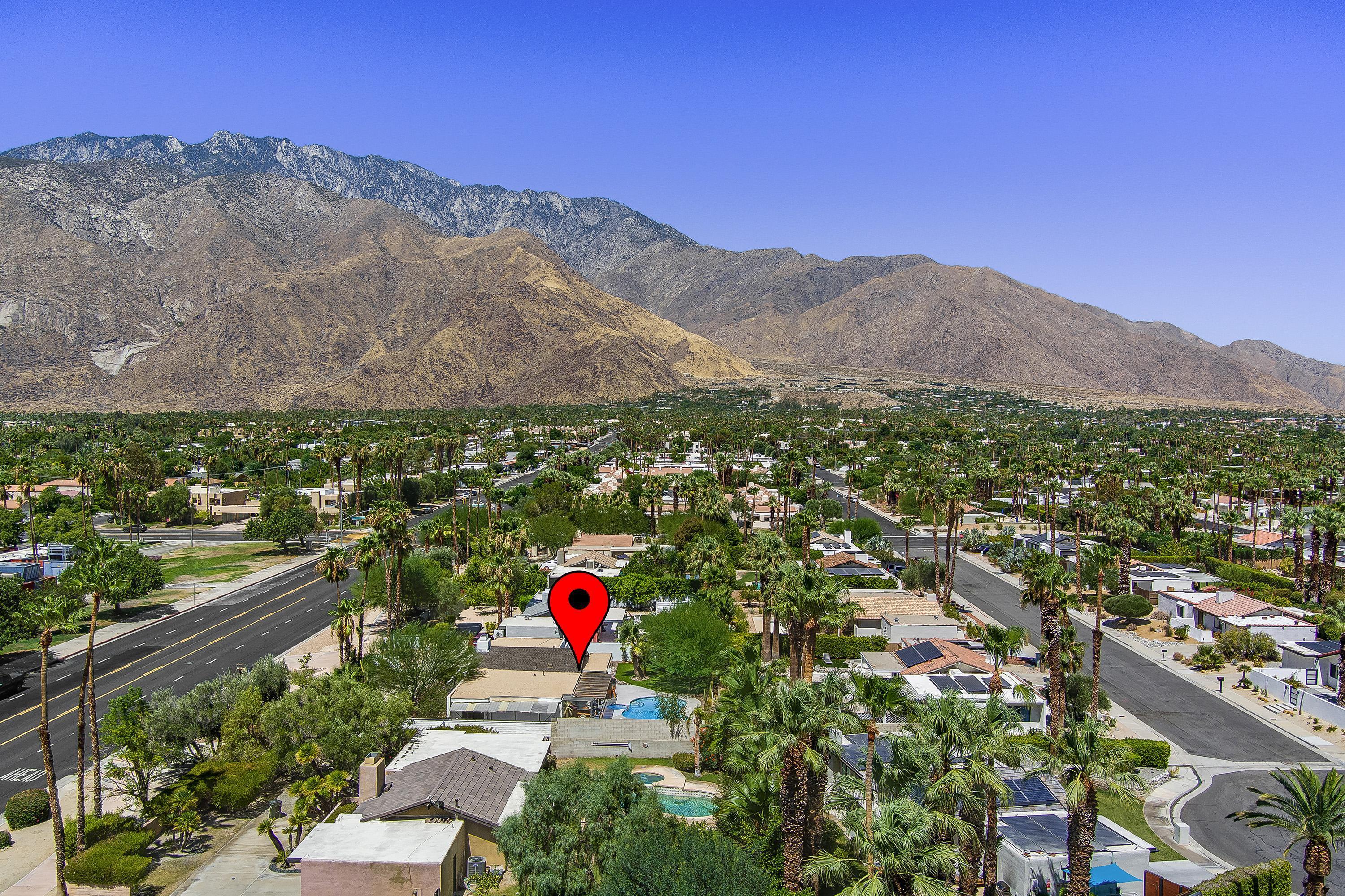 1110 E Vista Chino