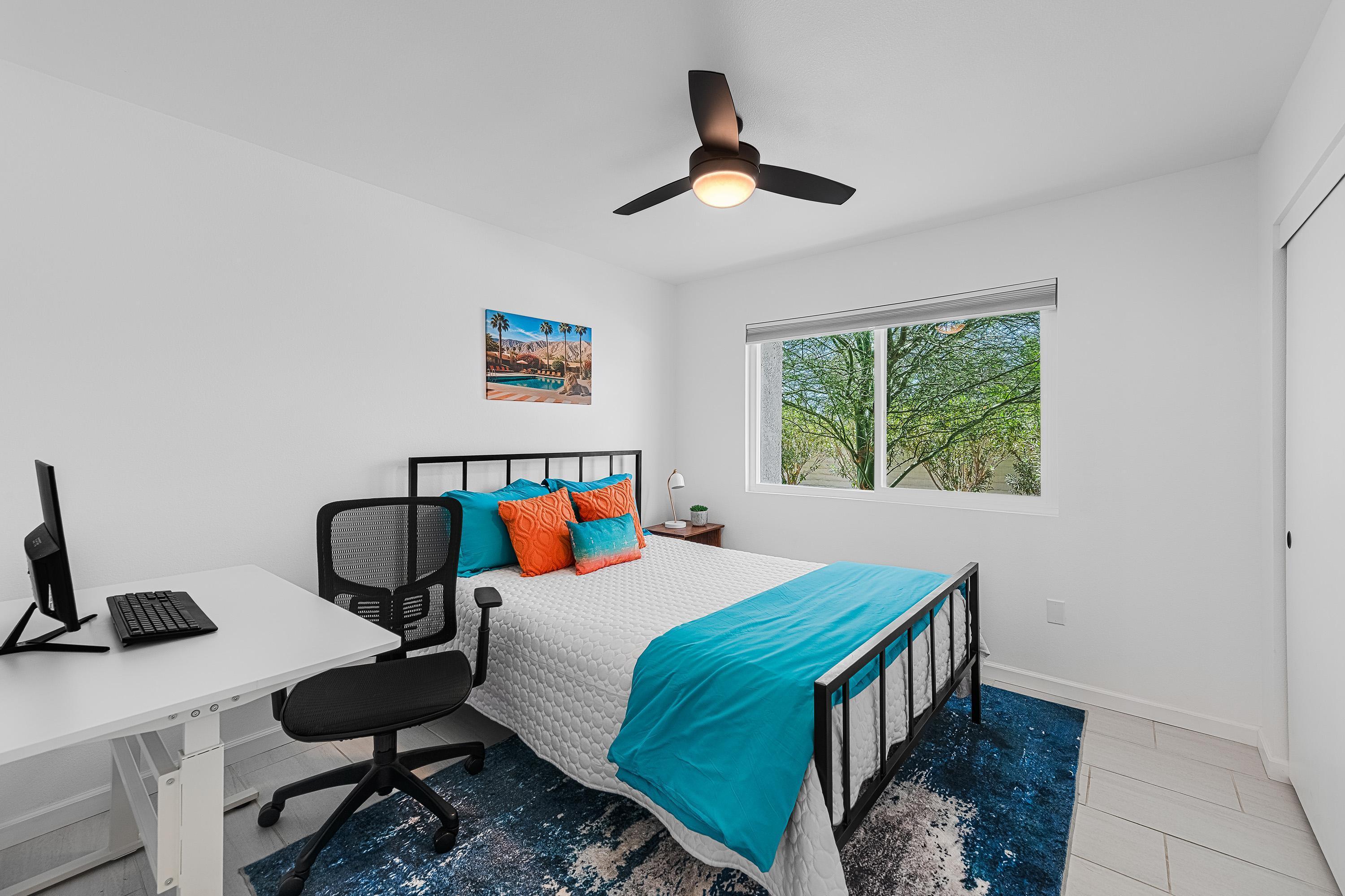 1110 E Vista Chino