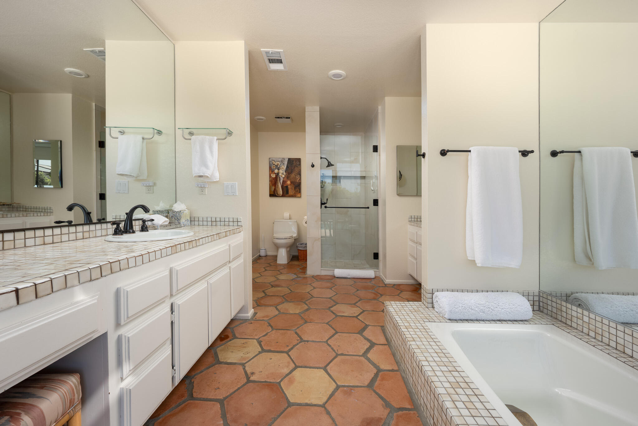 2884 Sundance CIR