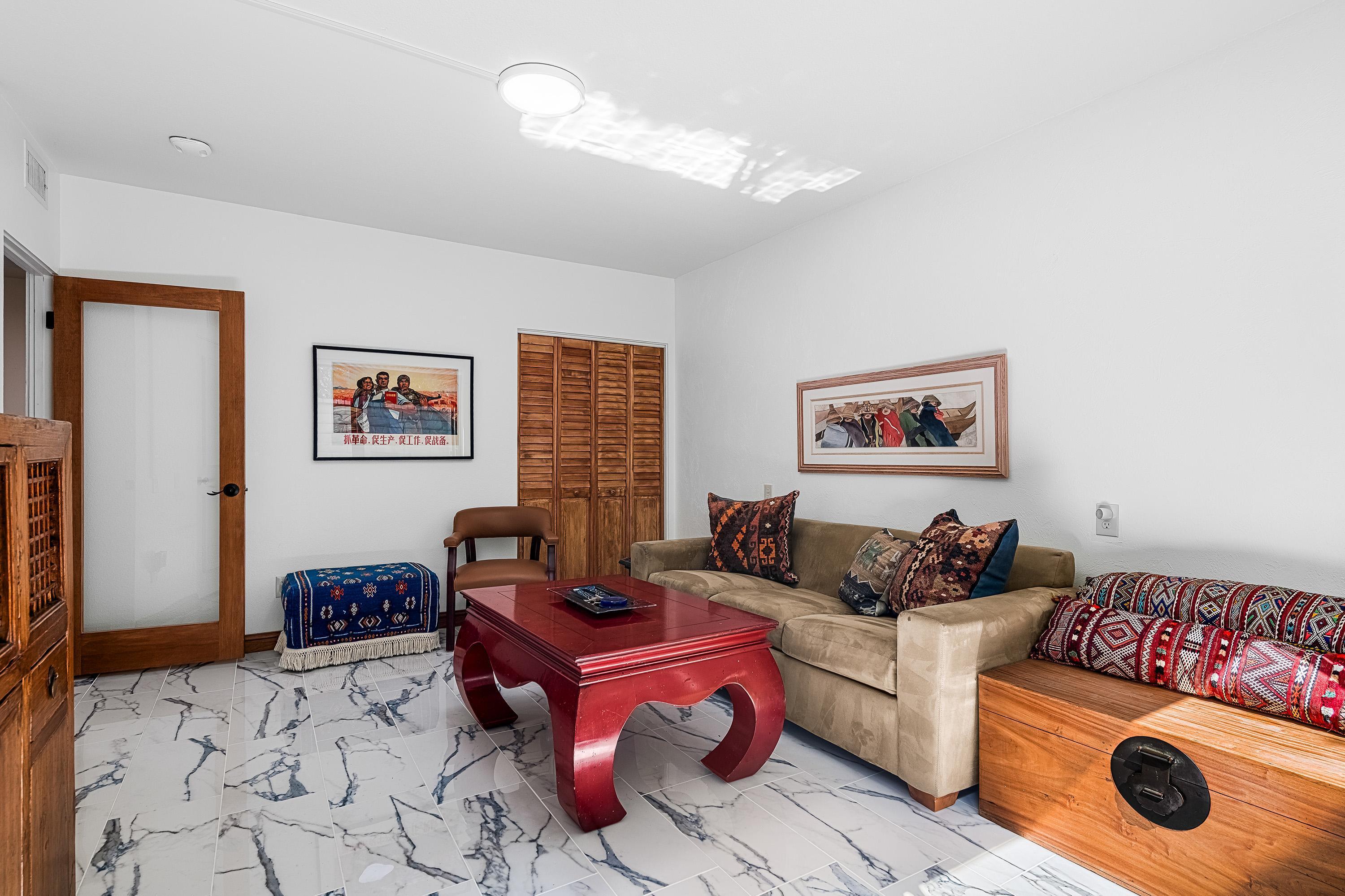 572 W Arenas RD Unit: 2