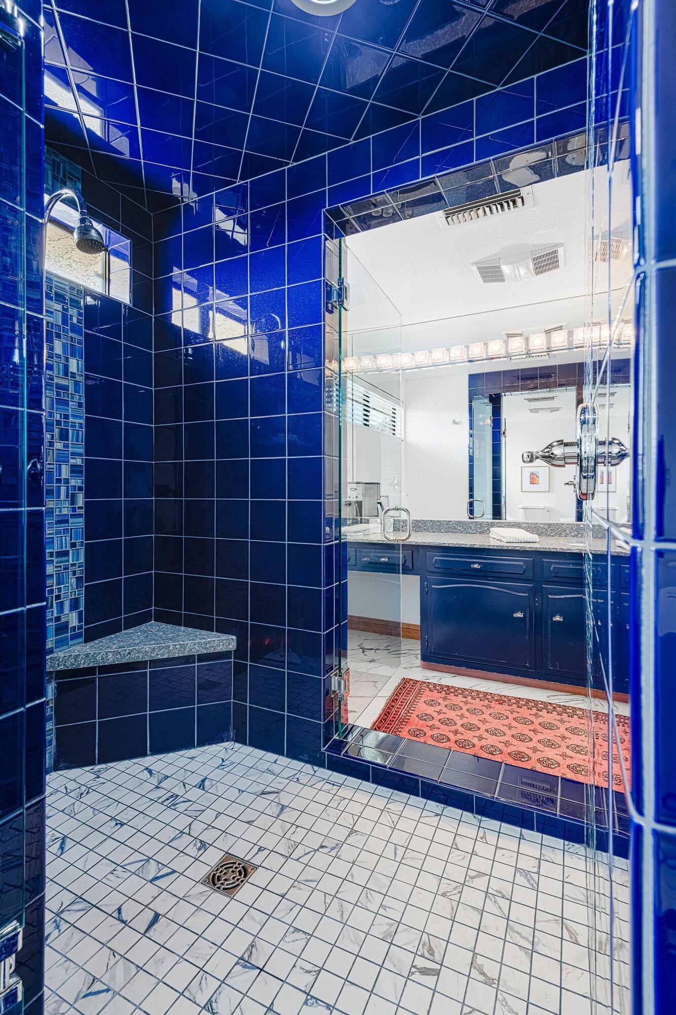 572 W Arenas RD Unit: 2