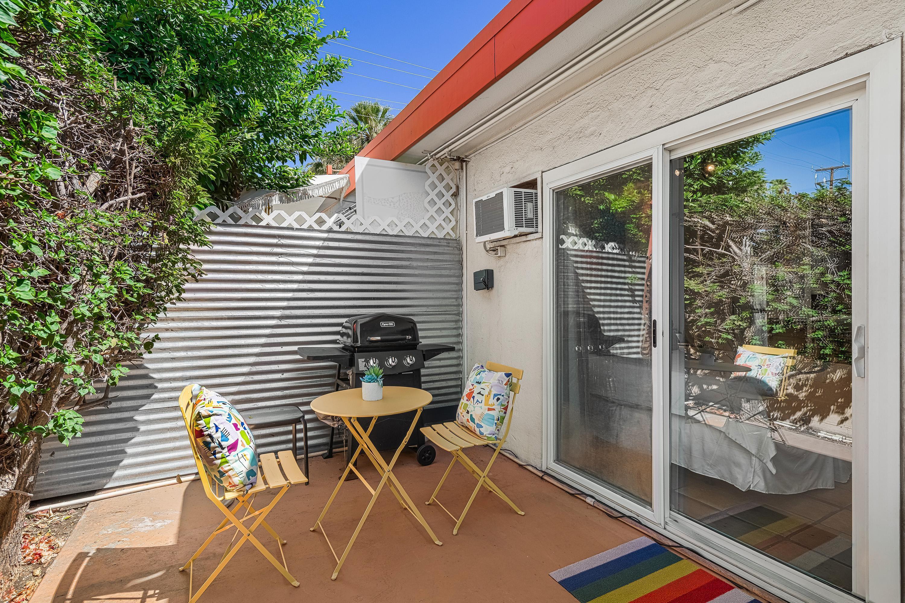 314 E Stevens RD Unit: 2