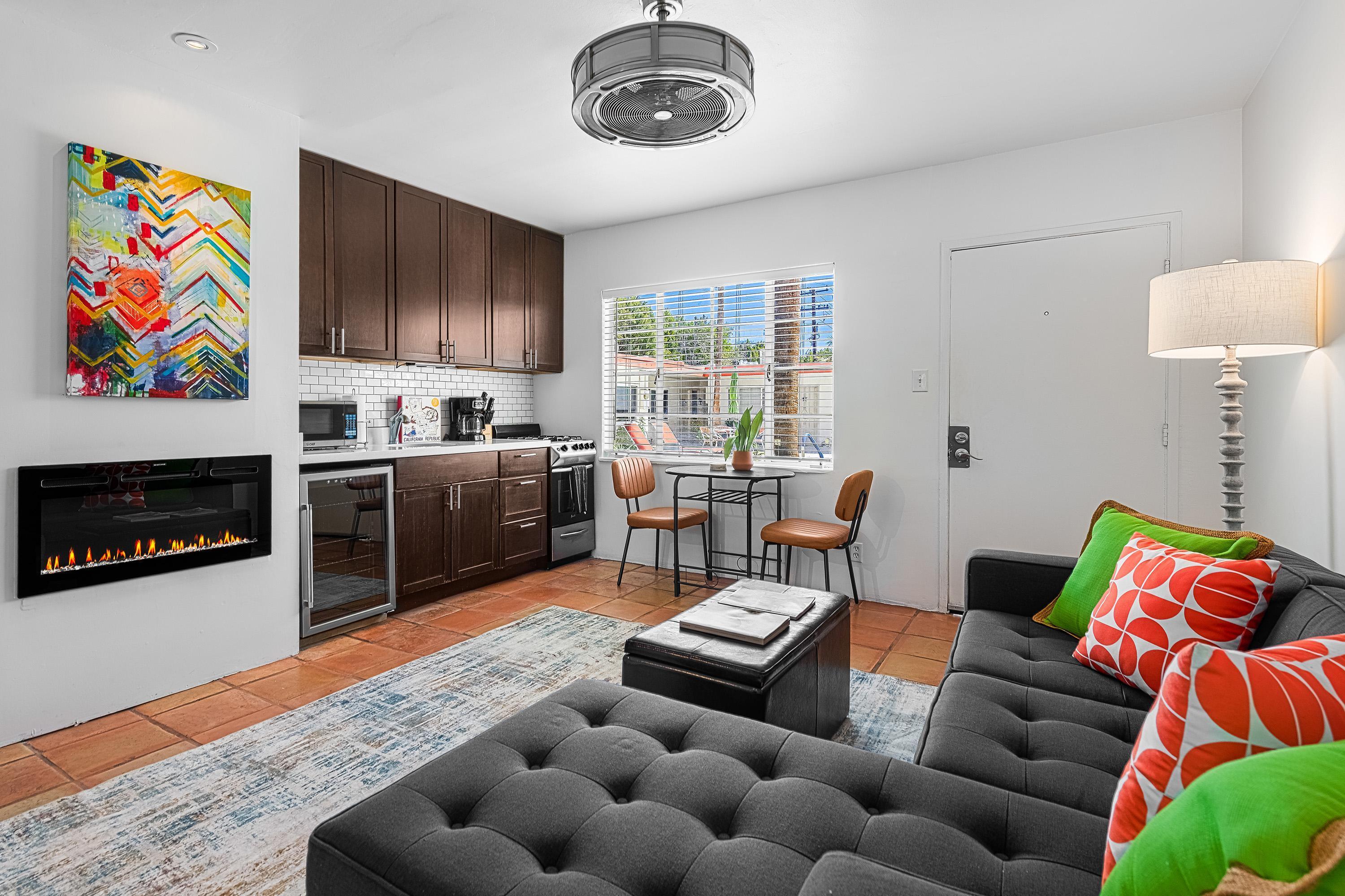 314 E Stevens RD Unit: 2
