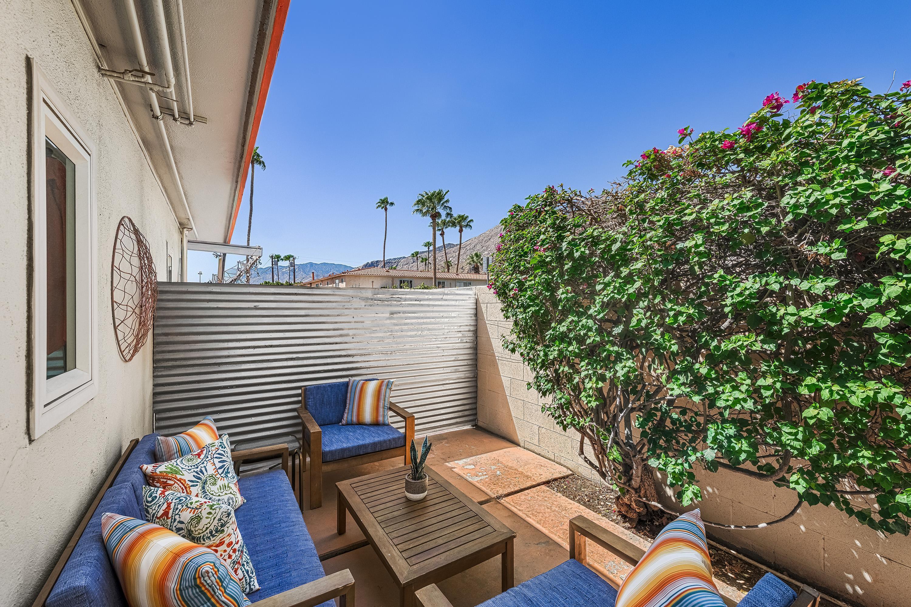 314 E Stevens RD Unit: 2