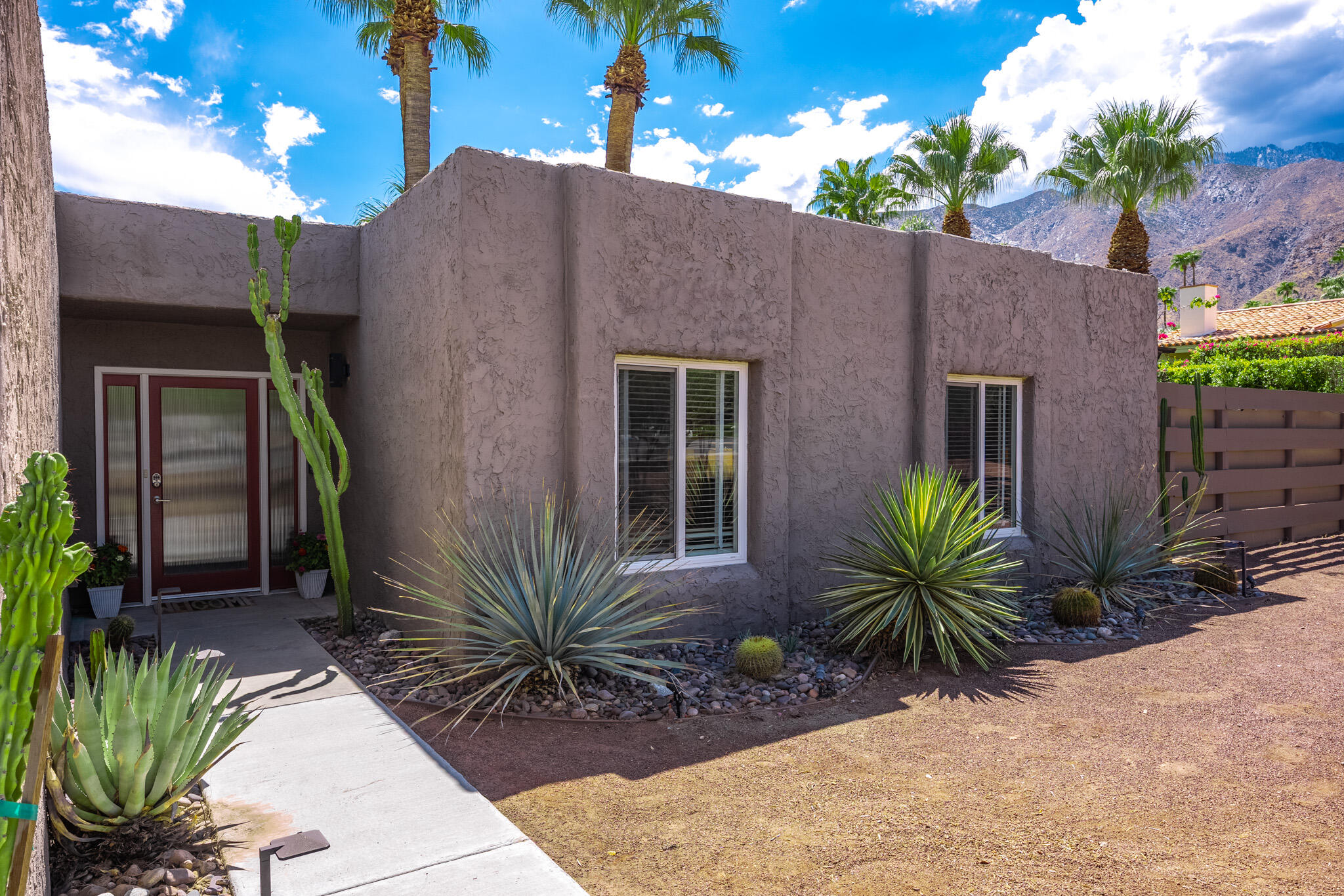 355 W Chino Canyon RD