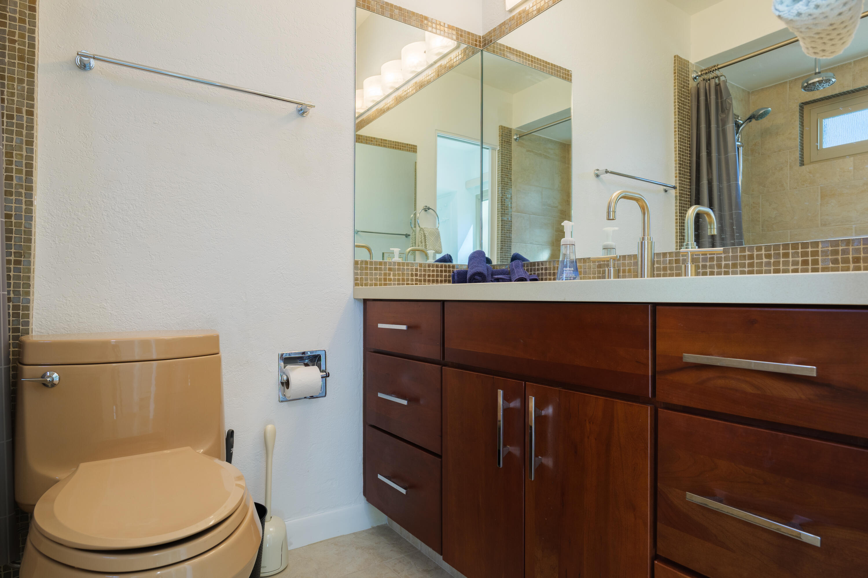 290 S San Jacinto DR Unit: 8