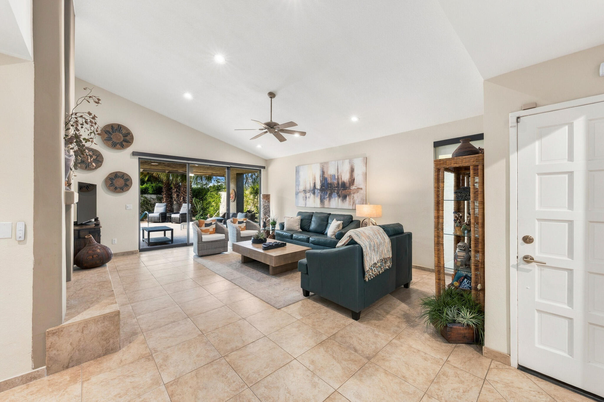 971 Sundance CIR
