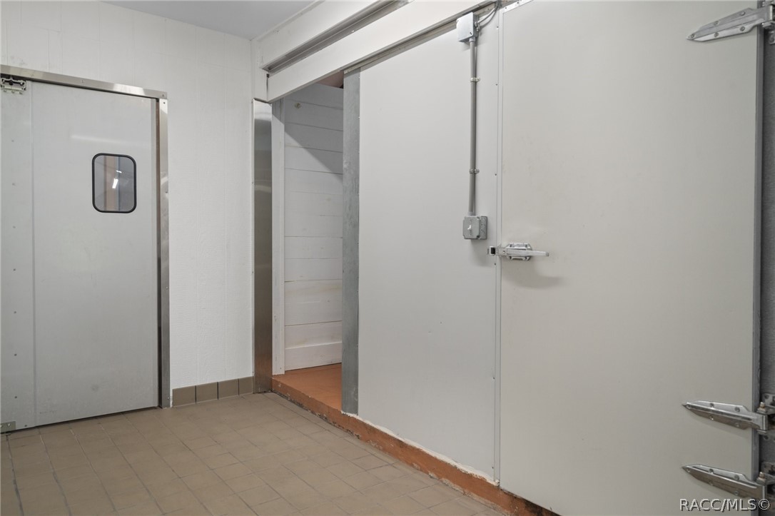 8123 S Highway