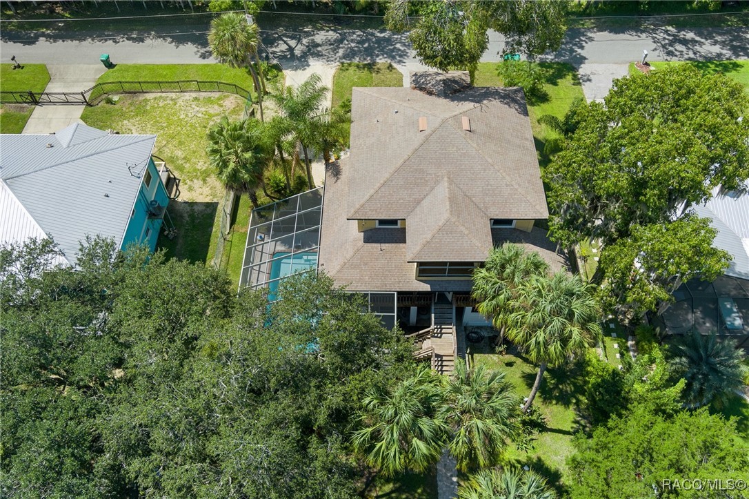 3679 N Suwannee Point
